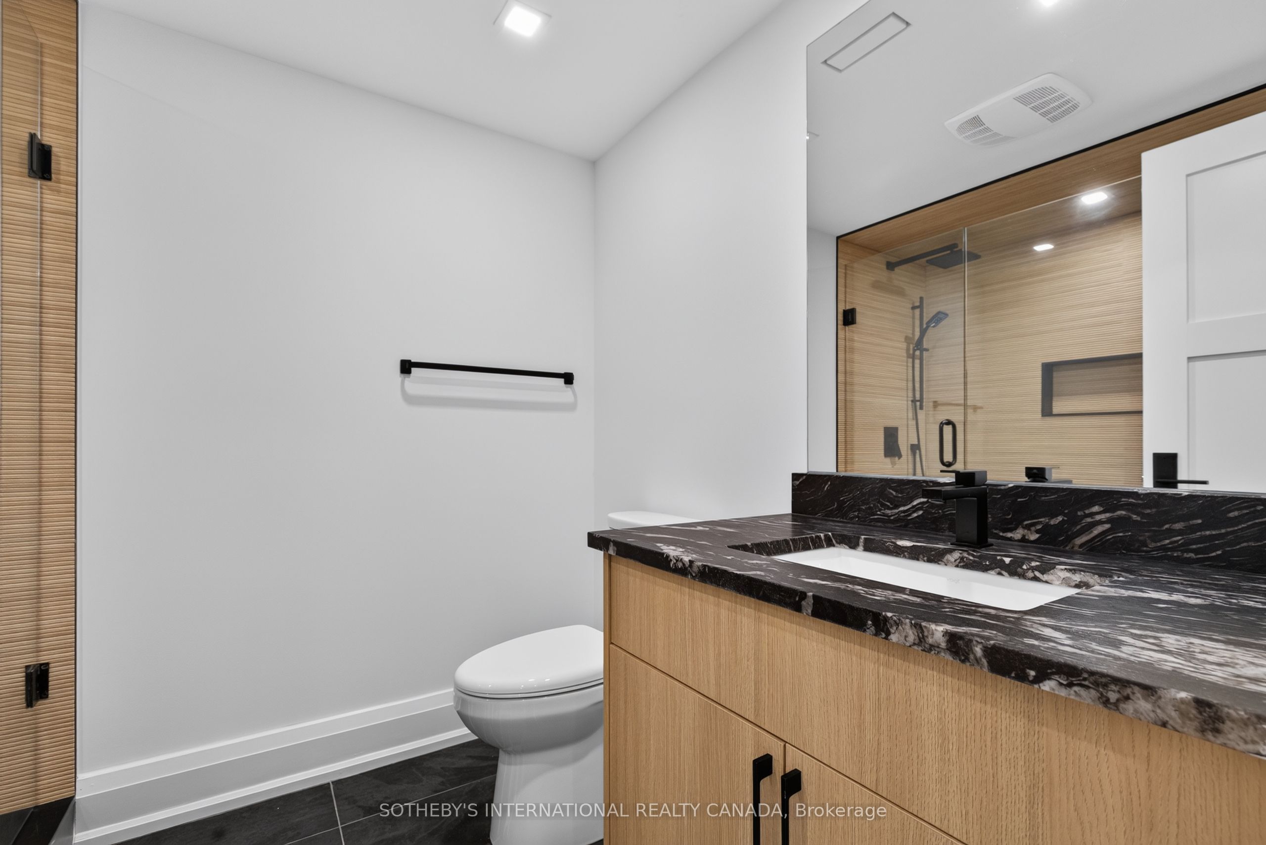 84 John Street Property Photo 41