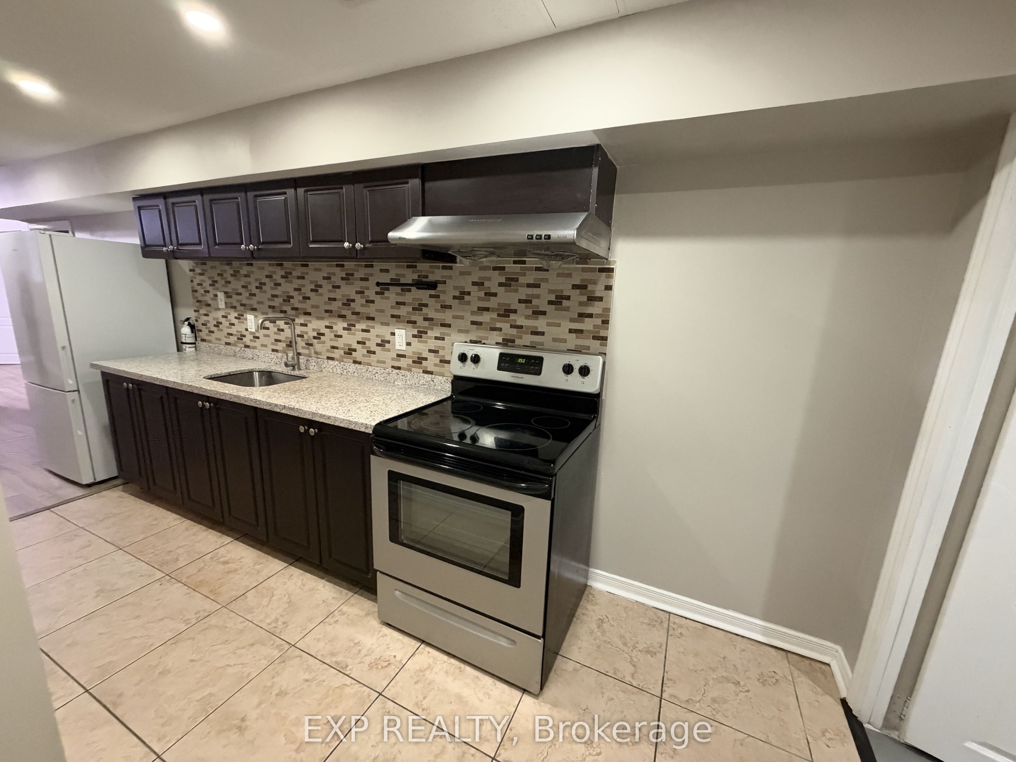 25 Portstewart Crescent Property Photo 1