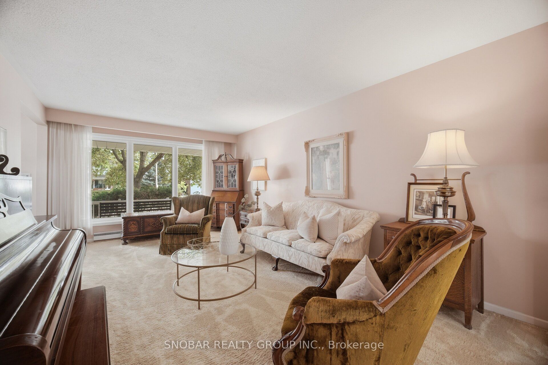 3206 Valmarie Avenue Property Photo 6