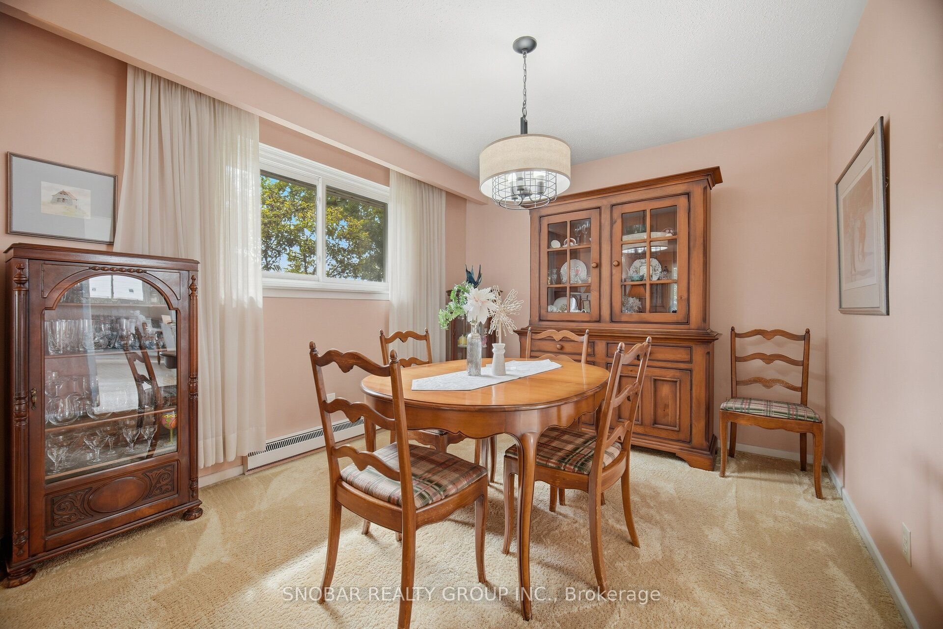 3206 Valmarie Avenue Property Photo 7