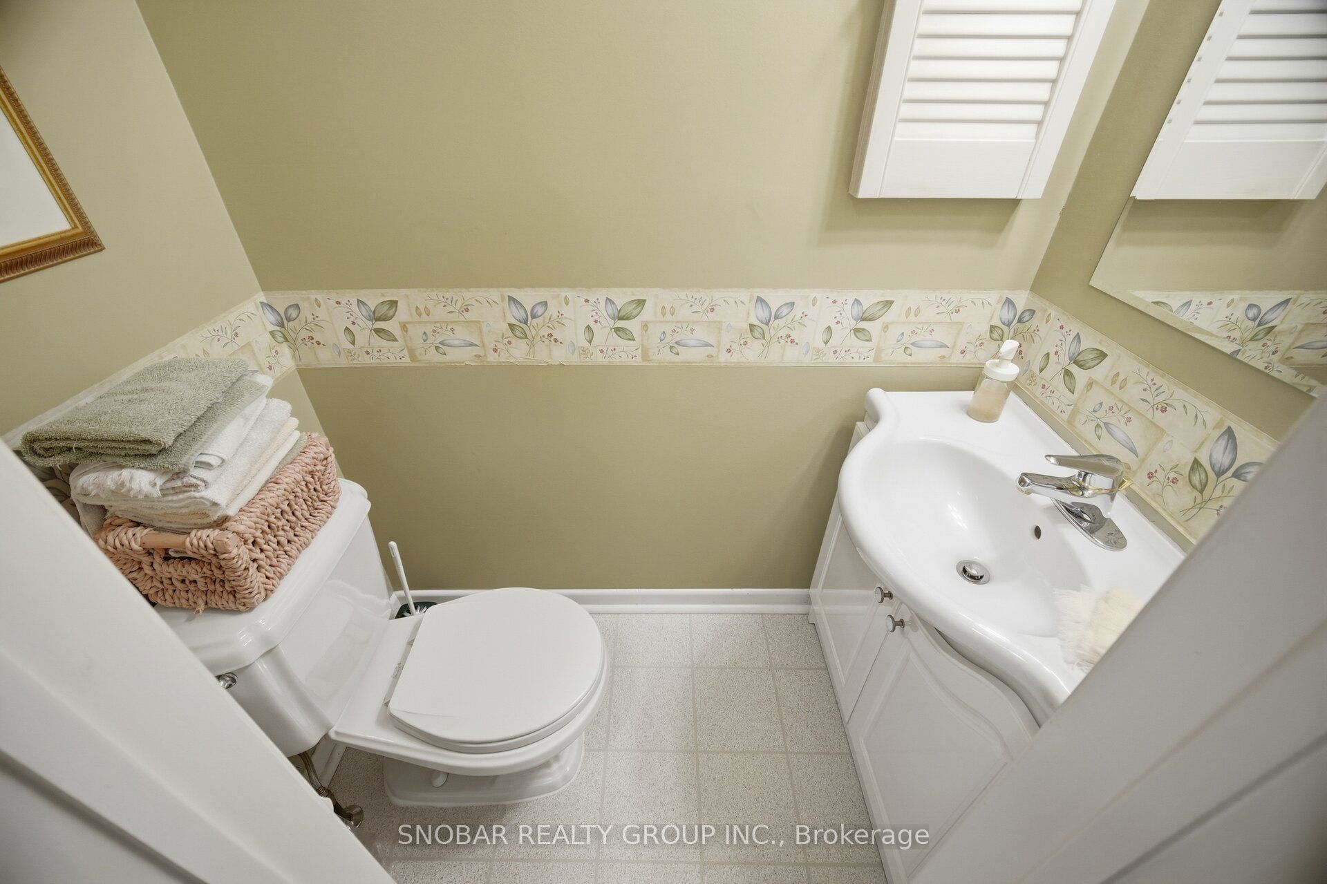 3206 Valmarie Avenue Property Photo 15