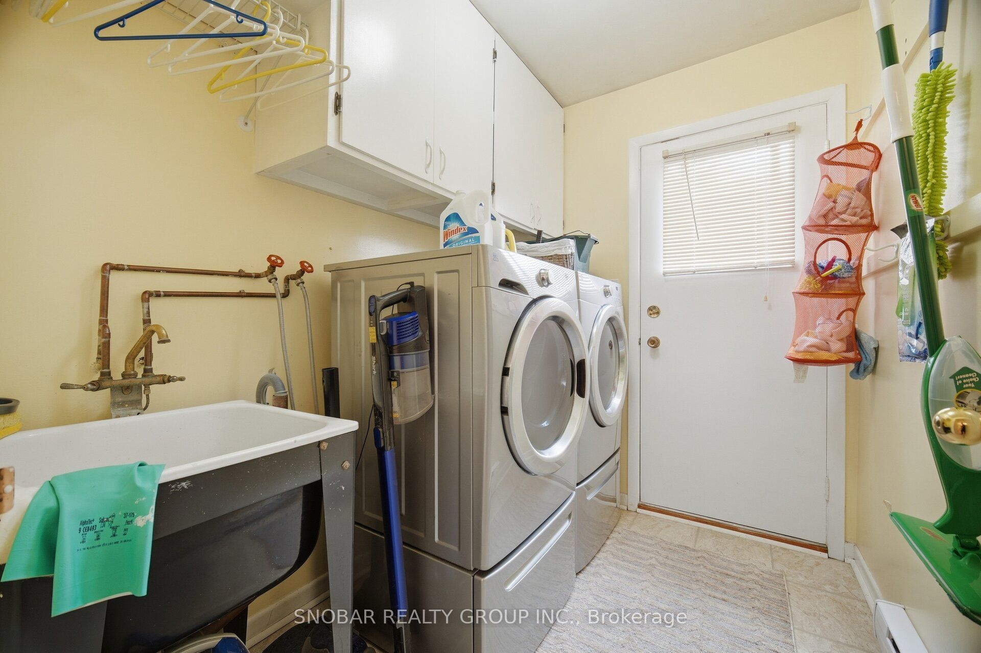 3206 Valmarie Avenue Property Photo 16