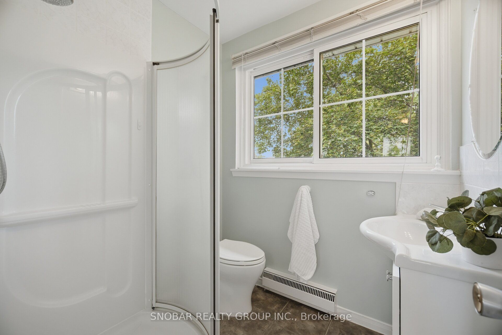 3206 Valmarie Avenue Property Photo 19