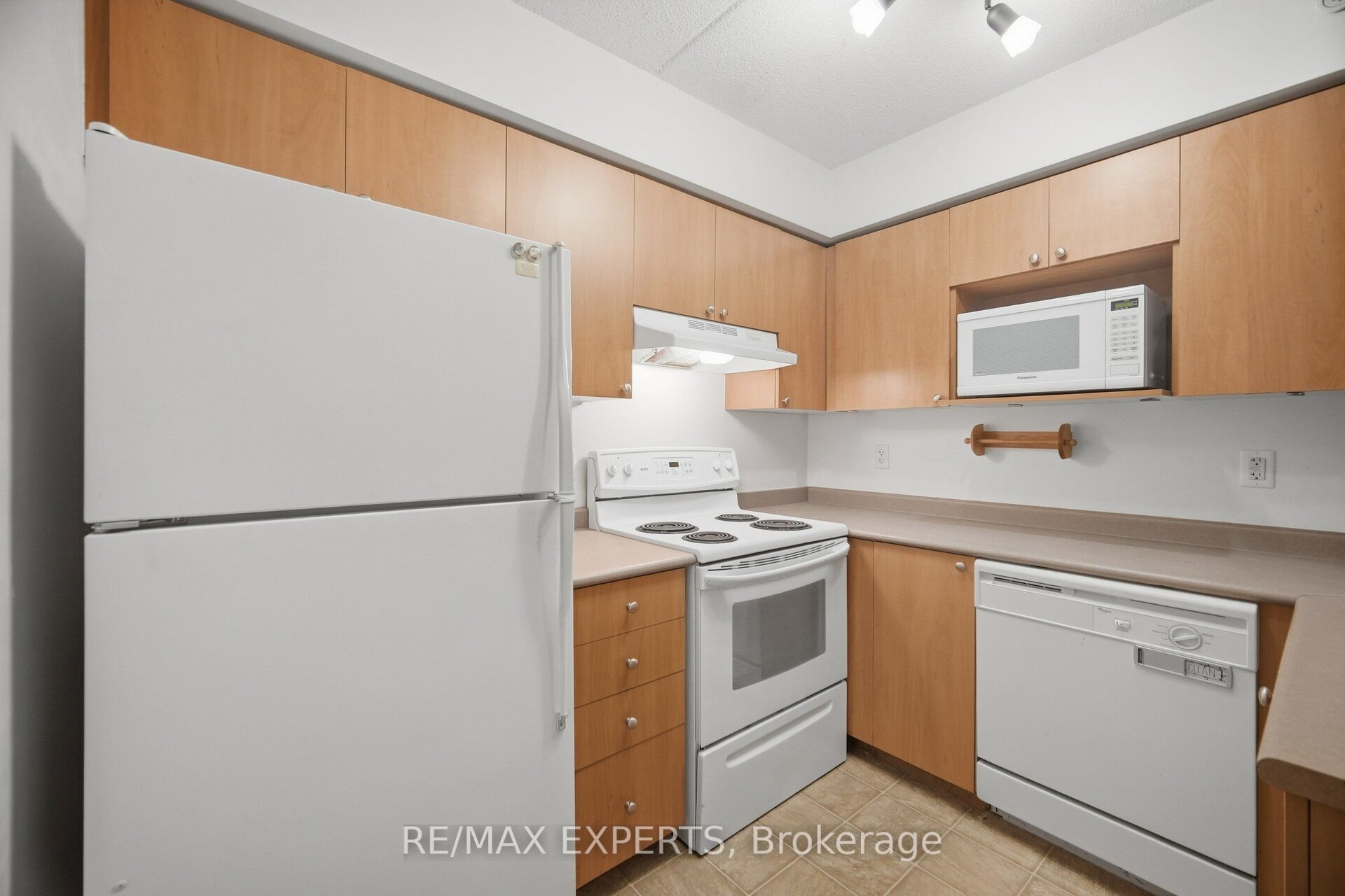 1491 Maple Avenue 206 Property Photo 15