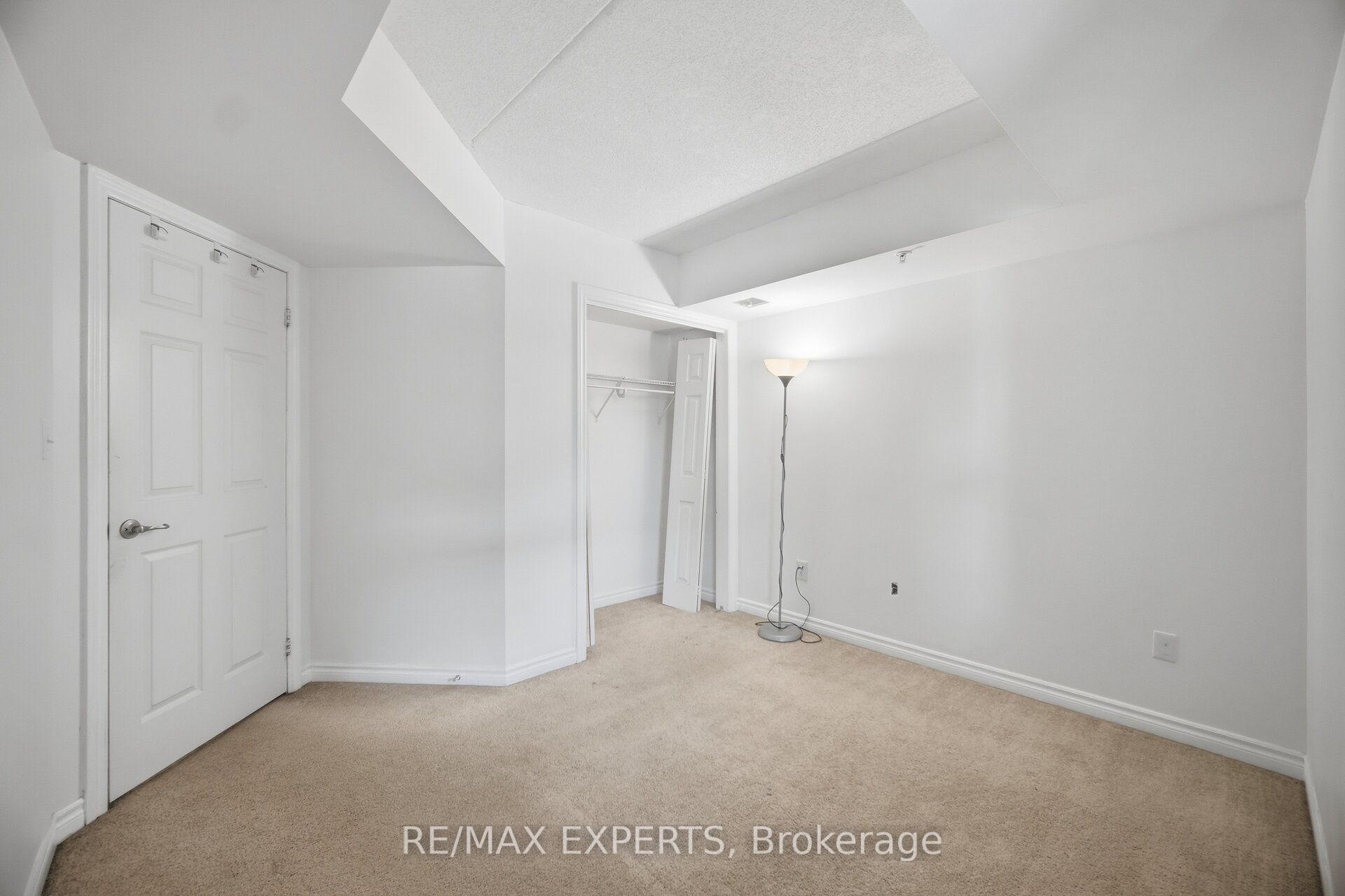 1491 Maple Avenue 206 Property Photo 17