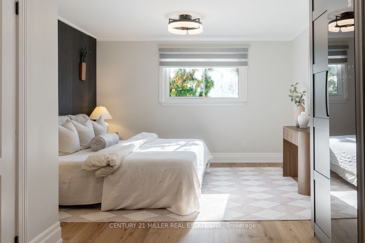 582 Strathcona Court Property Photo 14