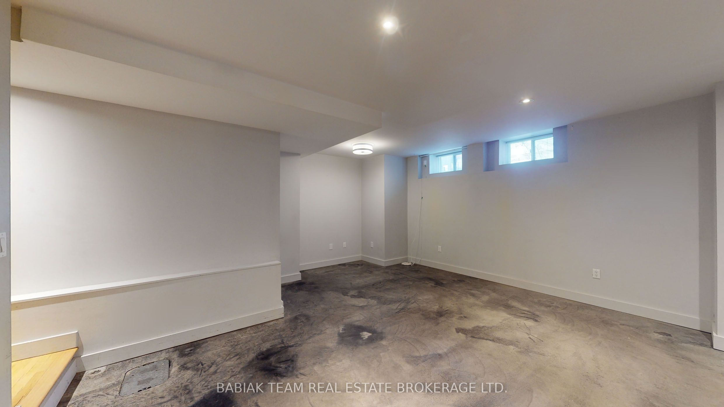 187 Jane Street B2 Property Photo 5