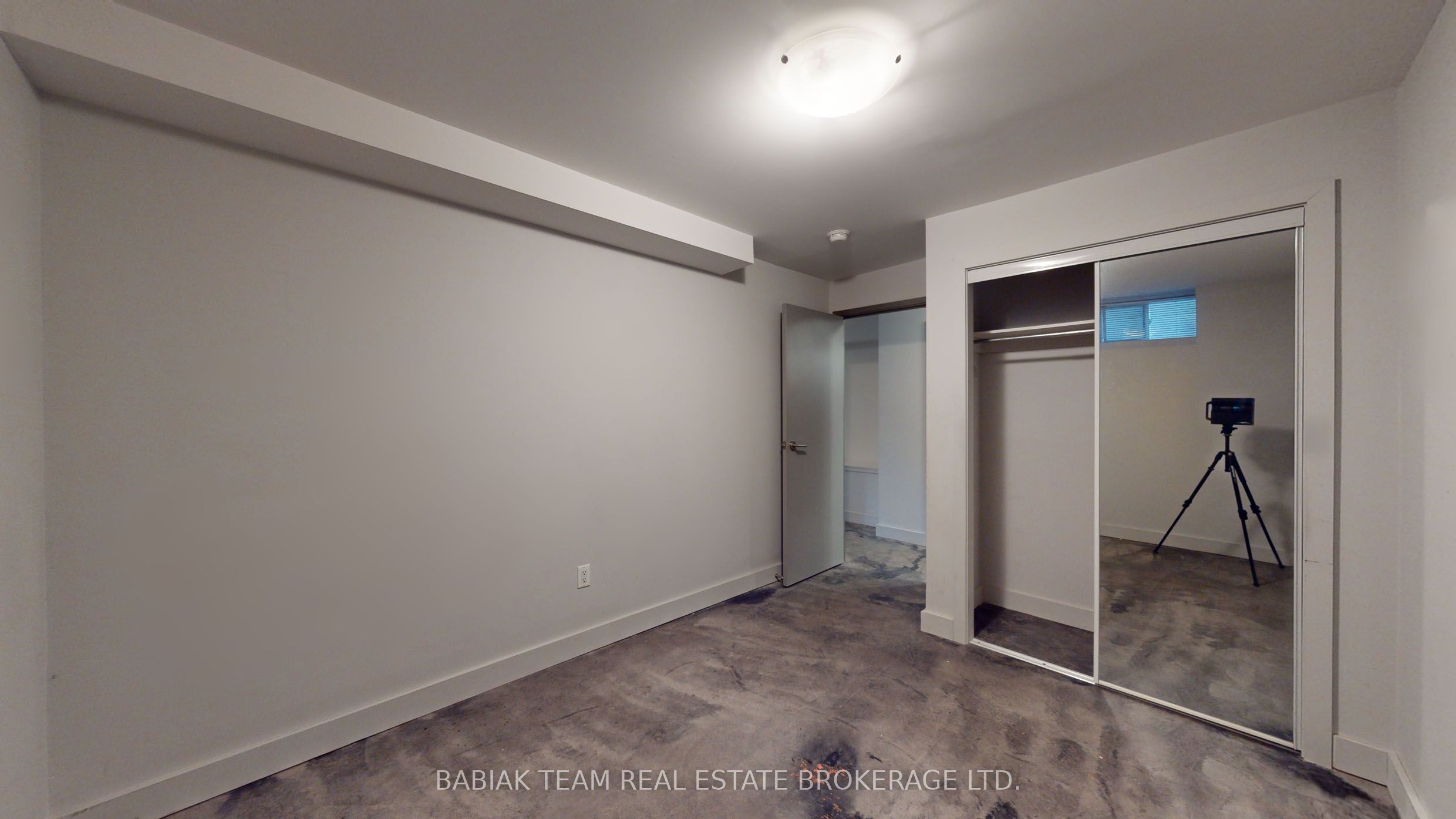 187 Jane Street B2 Property Photo 13