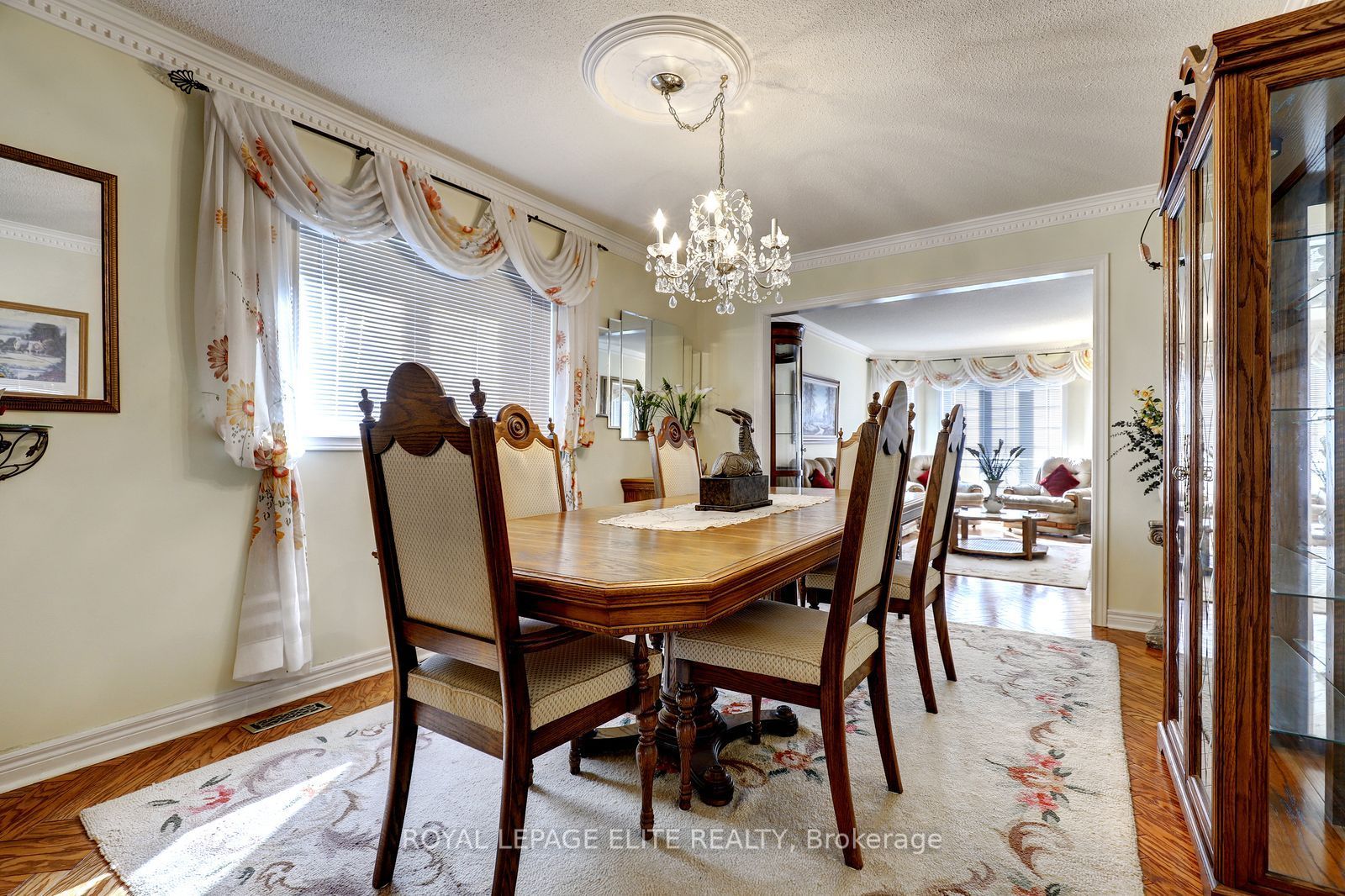5 Pinecone Way E Property Photo 11