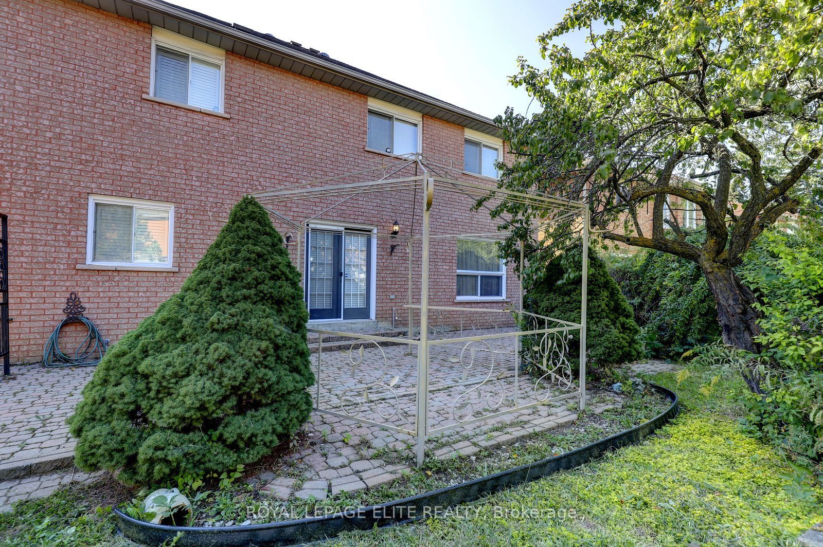 5 Pinecone Way E Property Photo 49