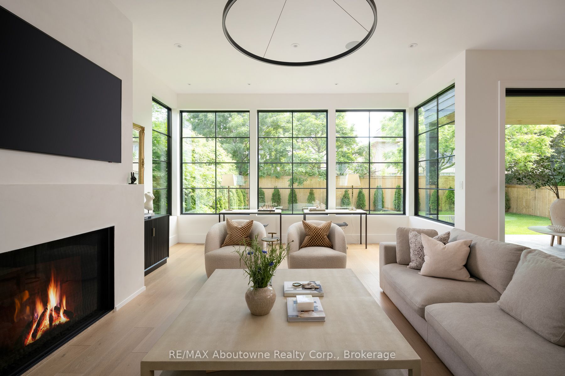 203 Weybourne Road Property Photo 17
