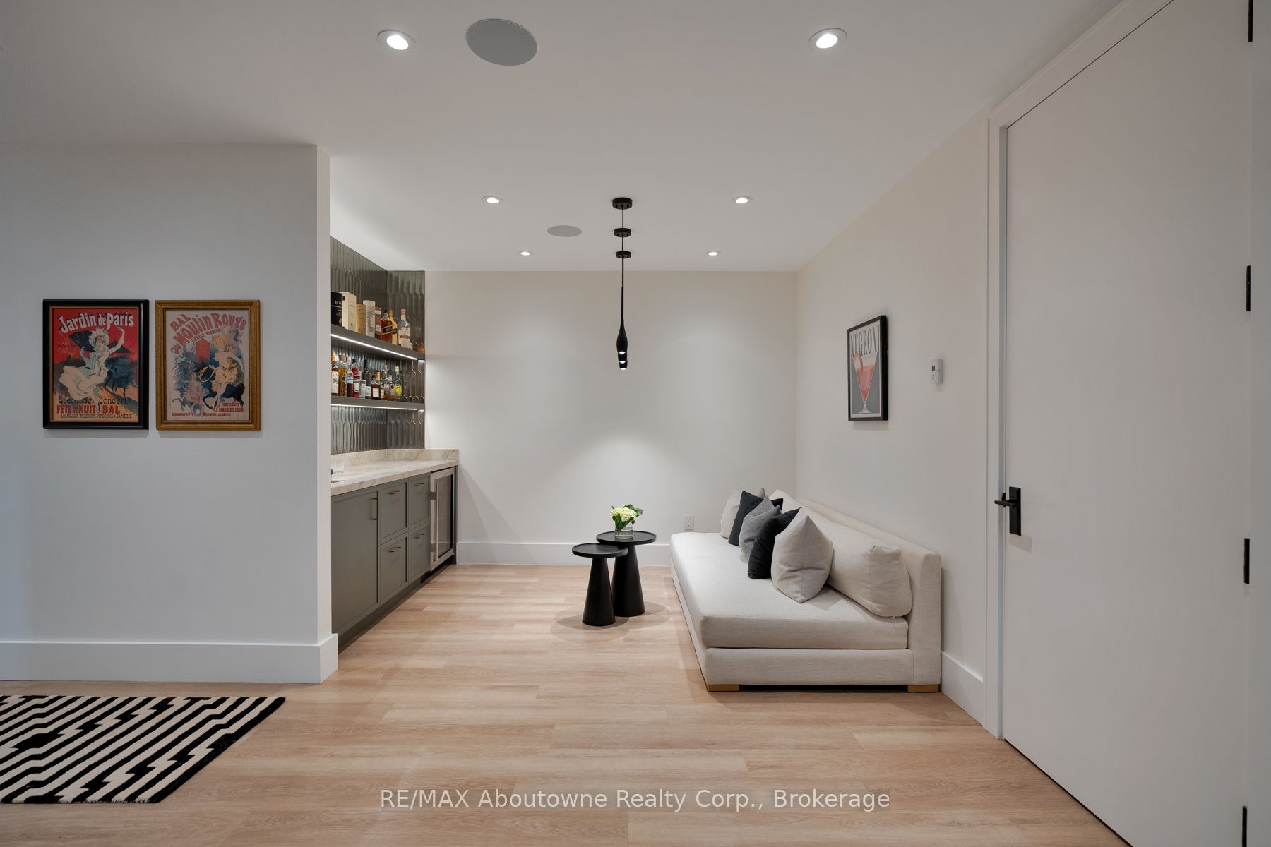 203 Weybourne Road Property Photo 35