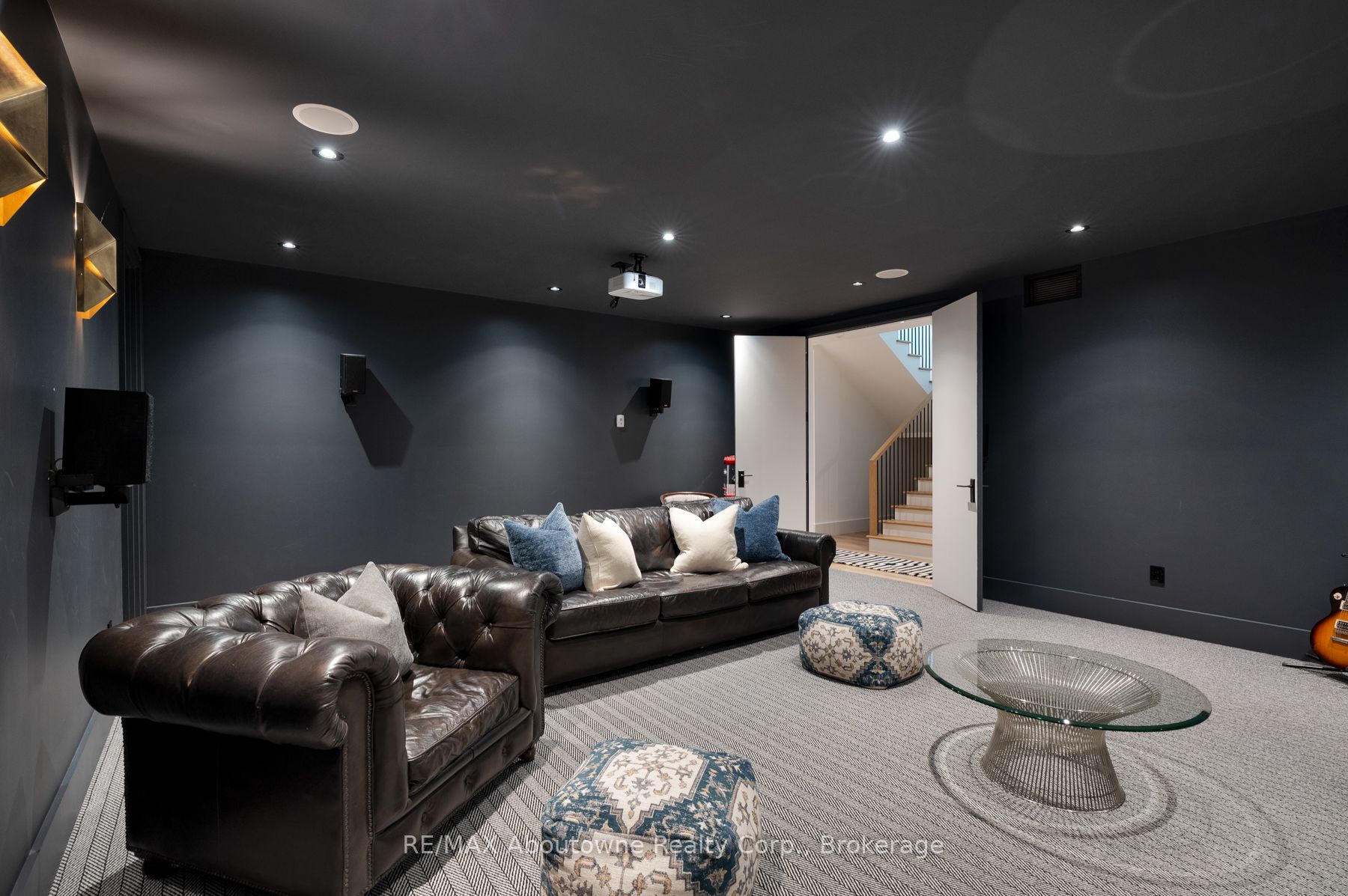 203 Weybourne Road Property Photo 36
