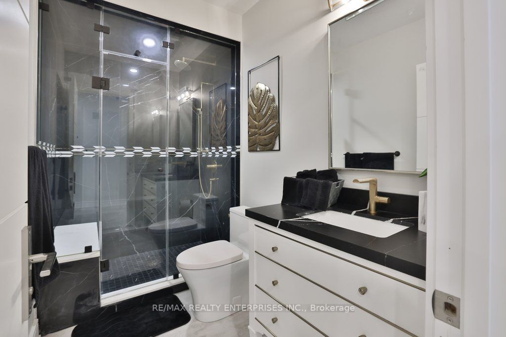 47 Thirteenth Street Property Photo 38