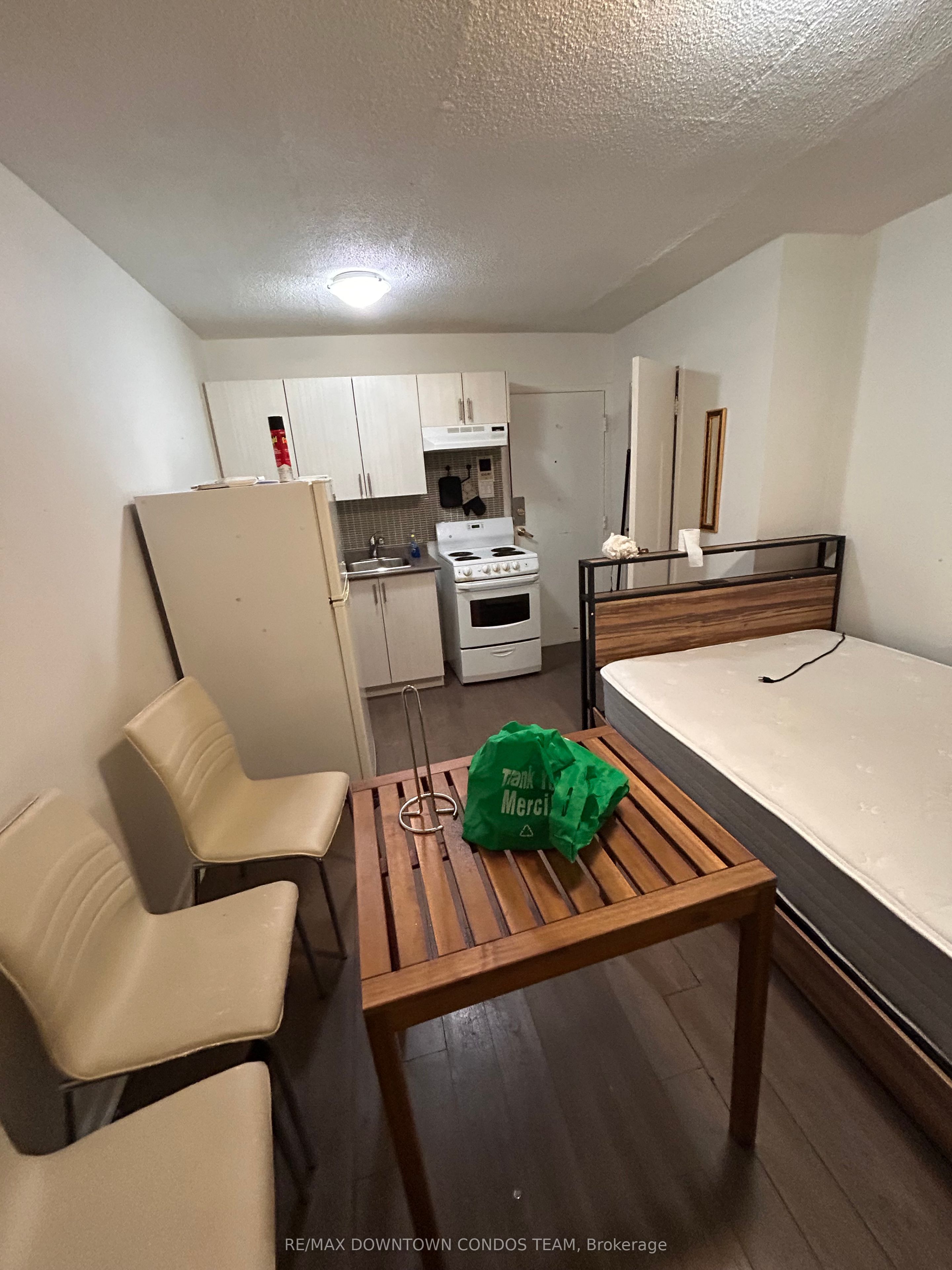 5 Thornburn Avenue 203 Property Photo 9