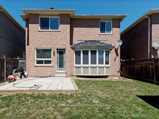 960 Philbrook Drive Lower Property Photo 12