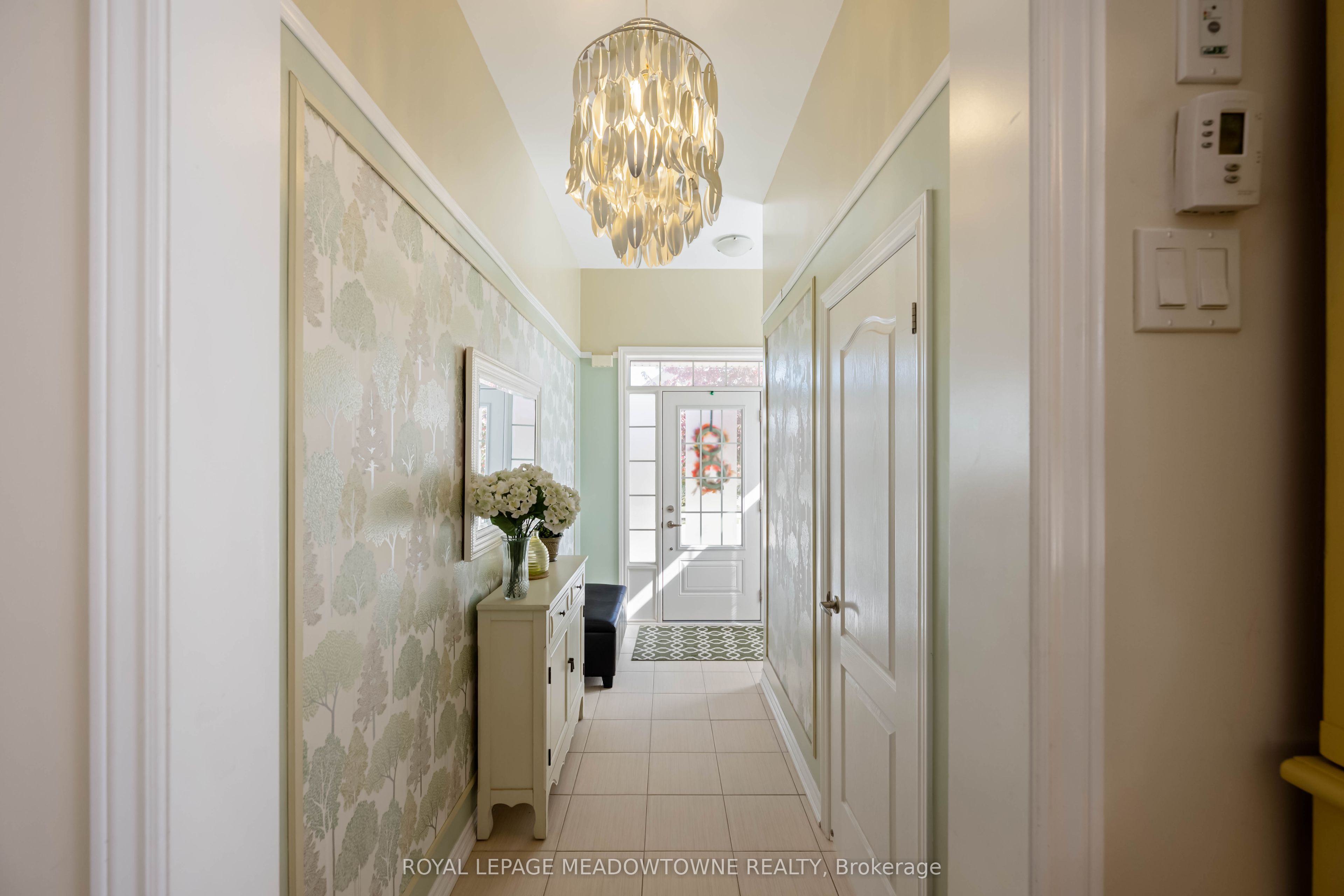 16 Ridgegate Crescent Property Photo 12