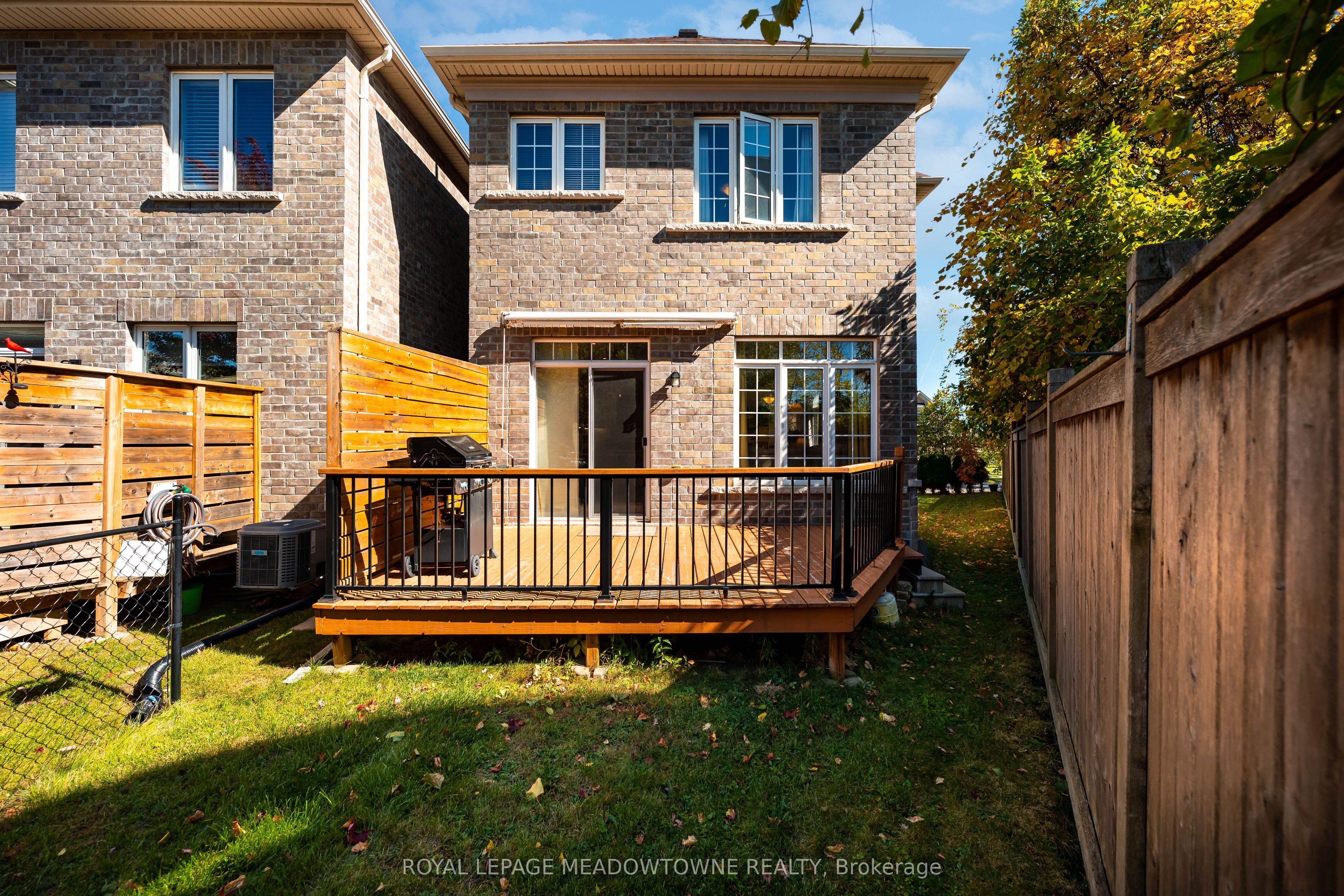 16 Ridgegate Crescent Property Photo 45