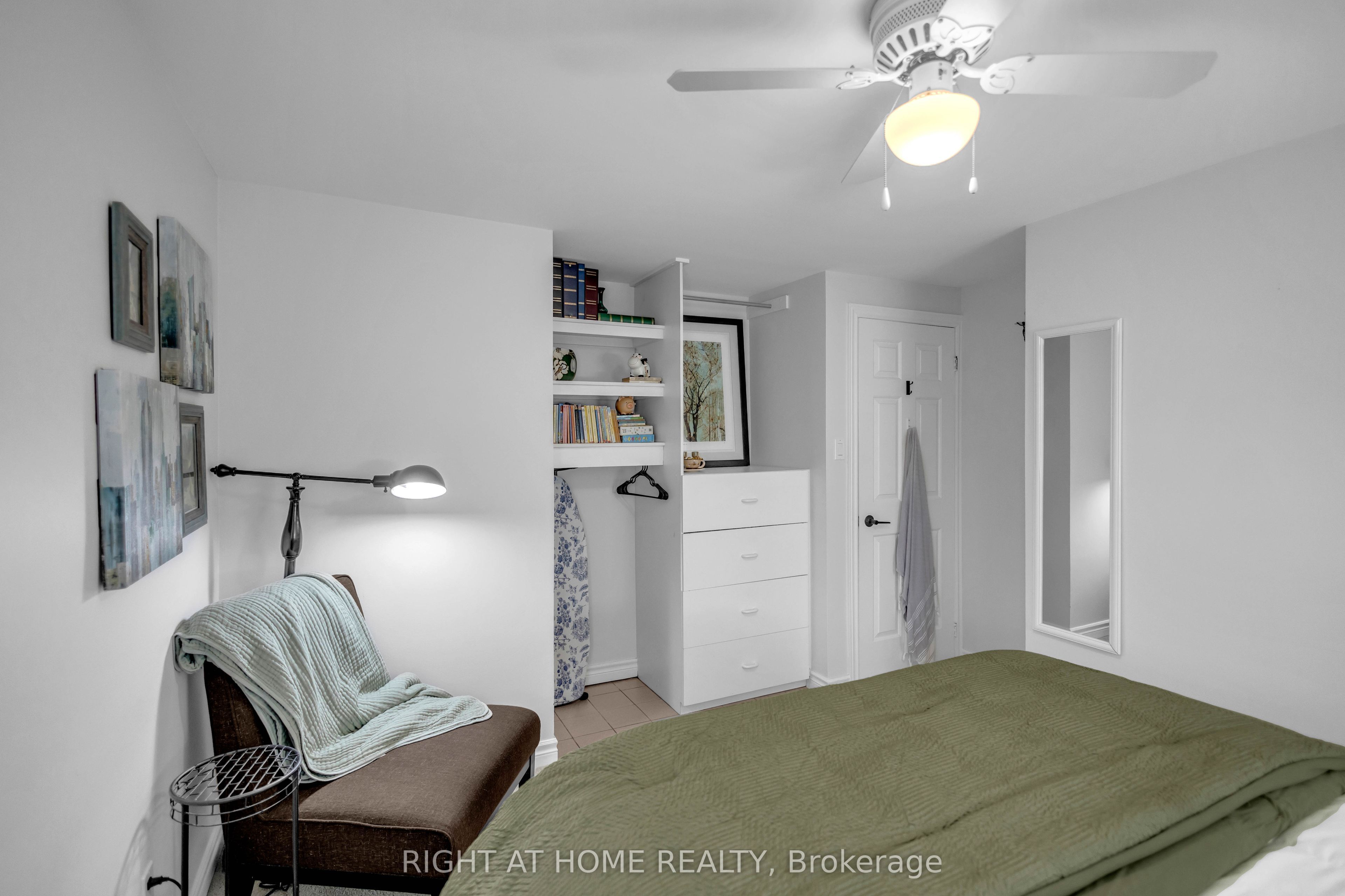 1432 Dewbourne Crescent Property Photo 21