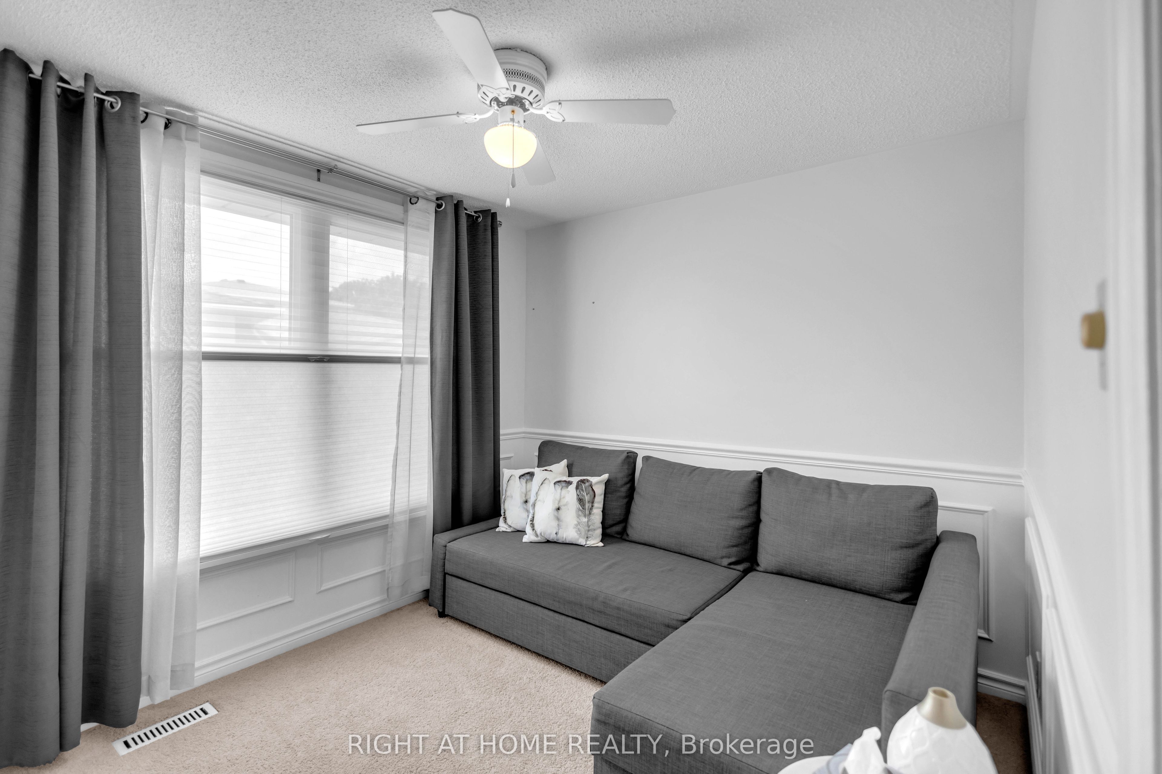1432 Dewbourne Crescent Property Photo 22