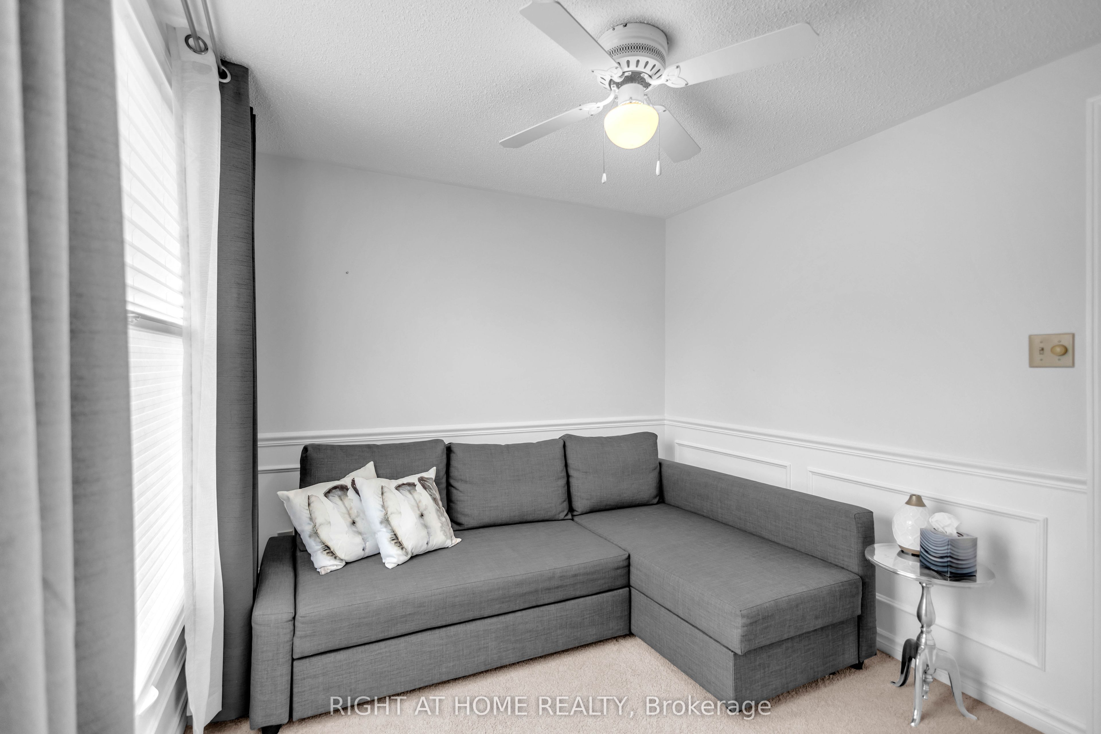 1432 Dewbourne Crescent Property Photo 23