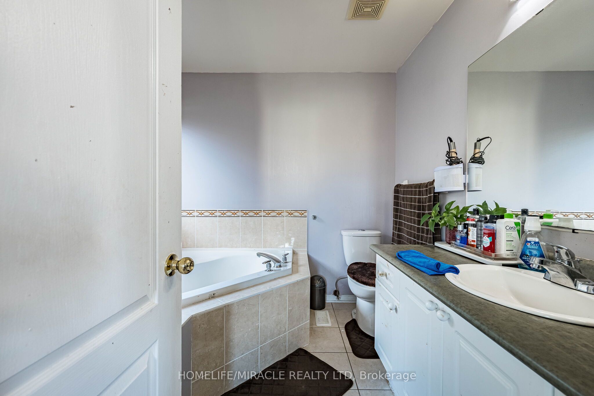 5881 Delle Donne Drive Property Photo 26