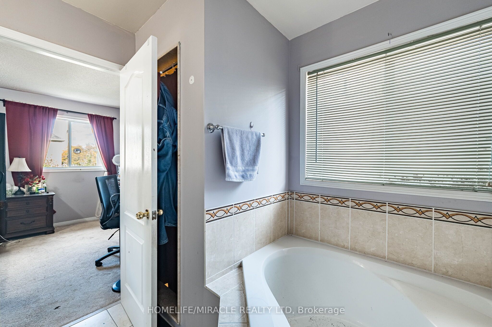 5881 Delle Donne Drive Property Photo 27