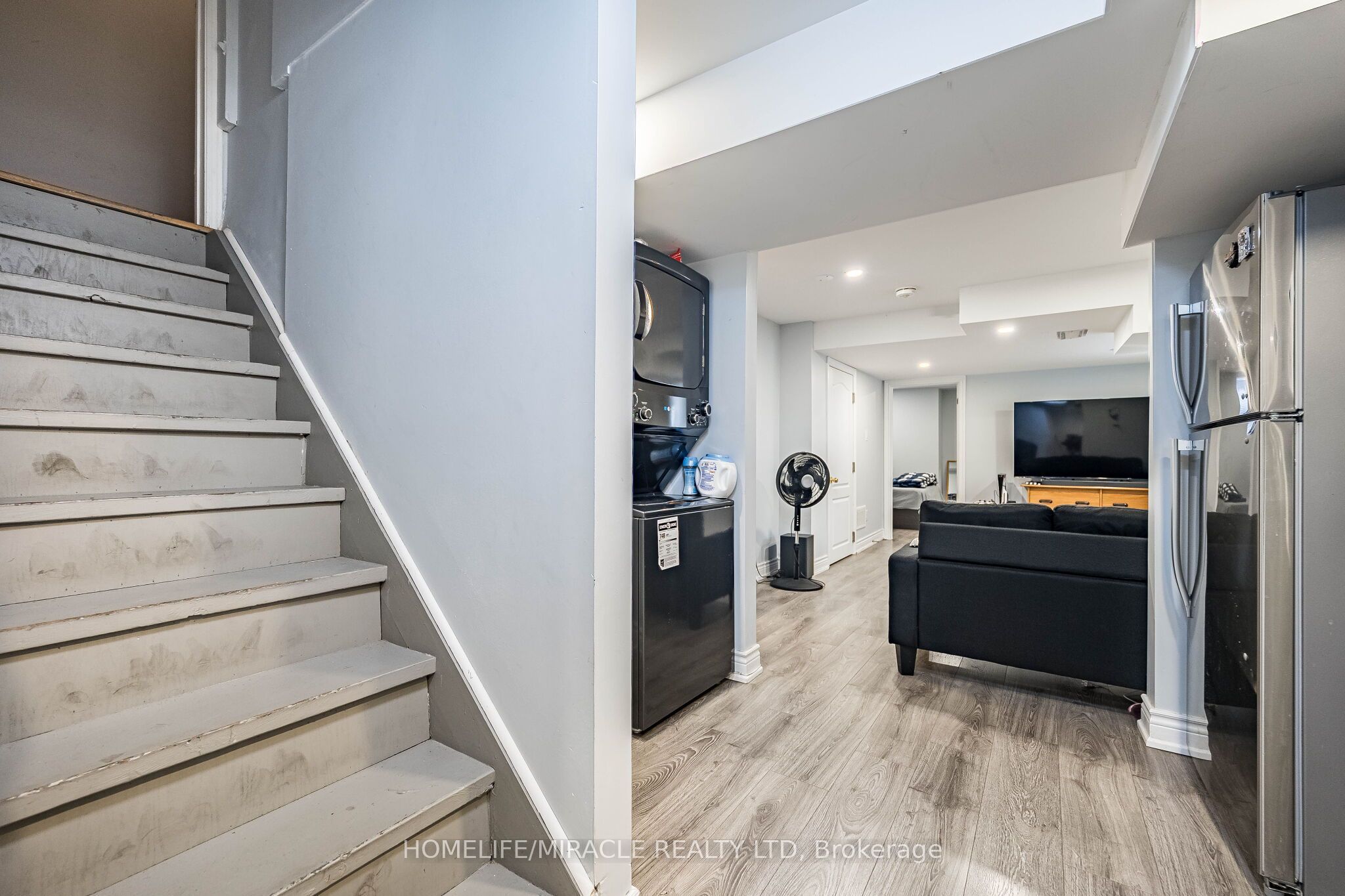 5881 Delle Donne Drive Property Photo 36