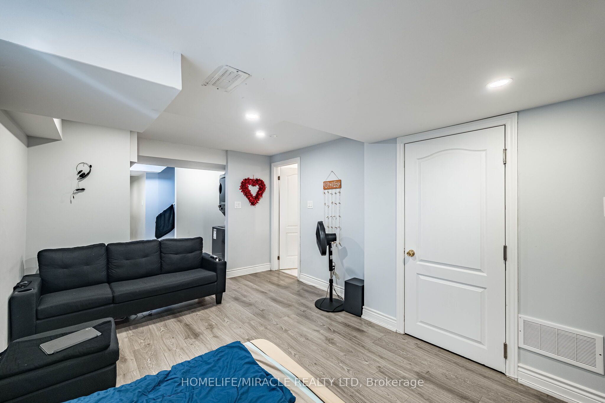 5881 Delle Donne Drive Property Photo 39