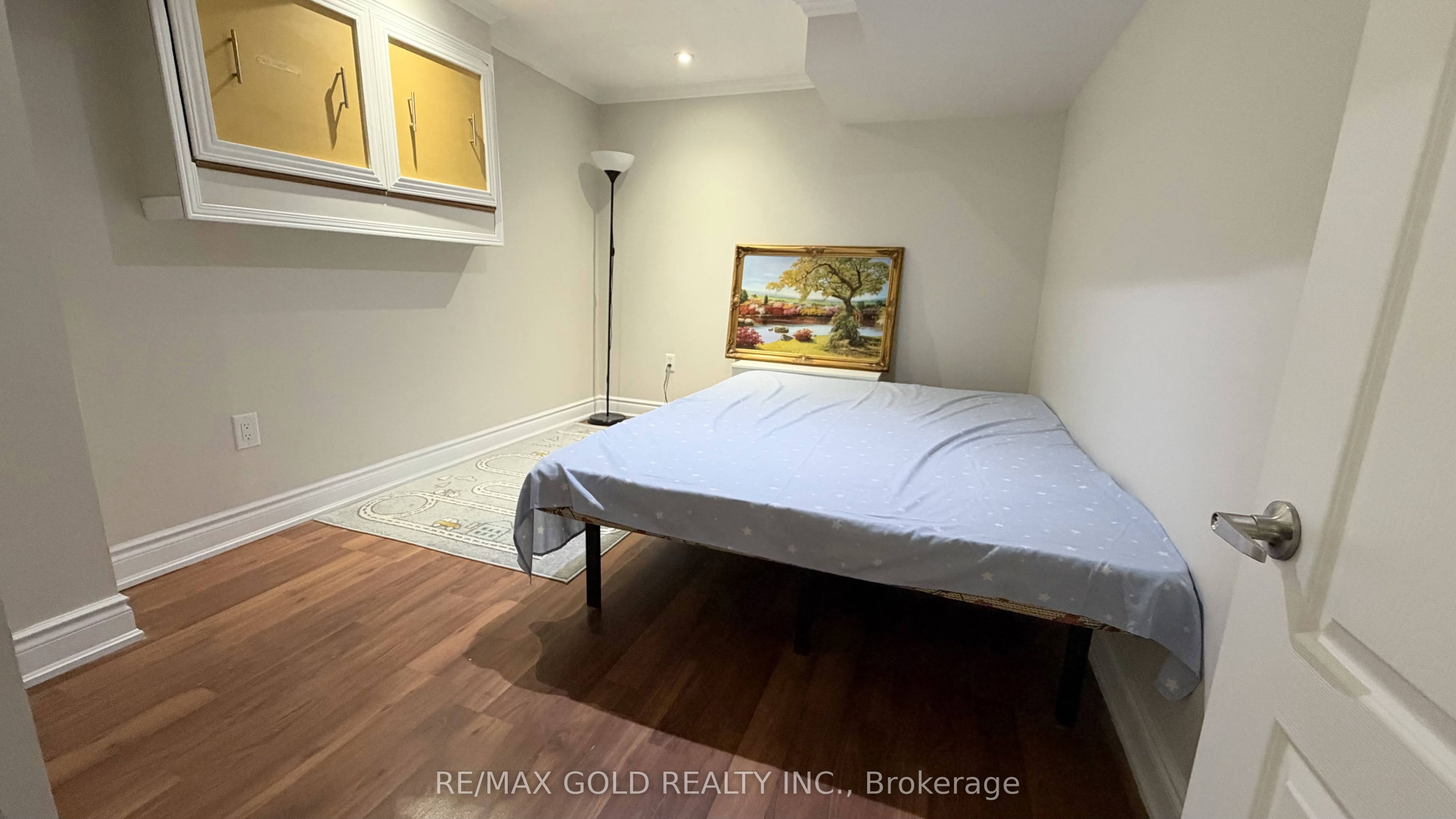 244 Brisdale Drive Property Photo 11