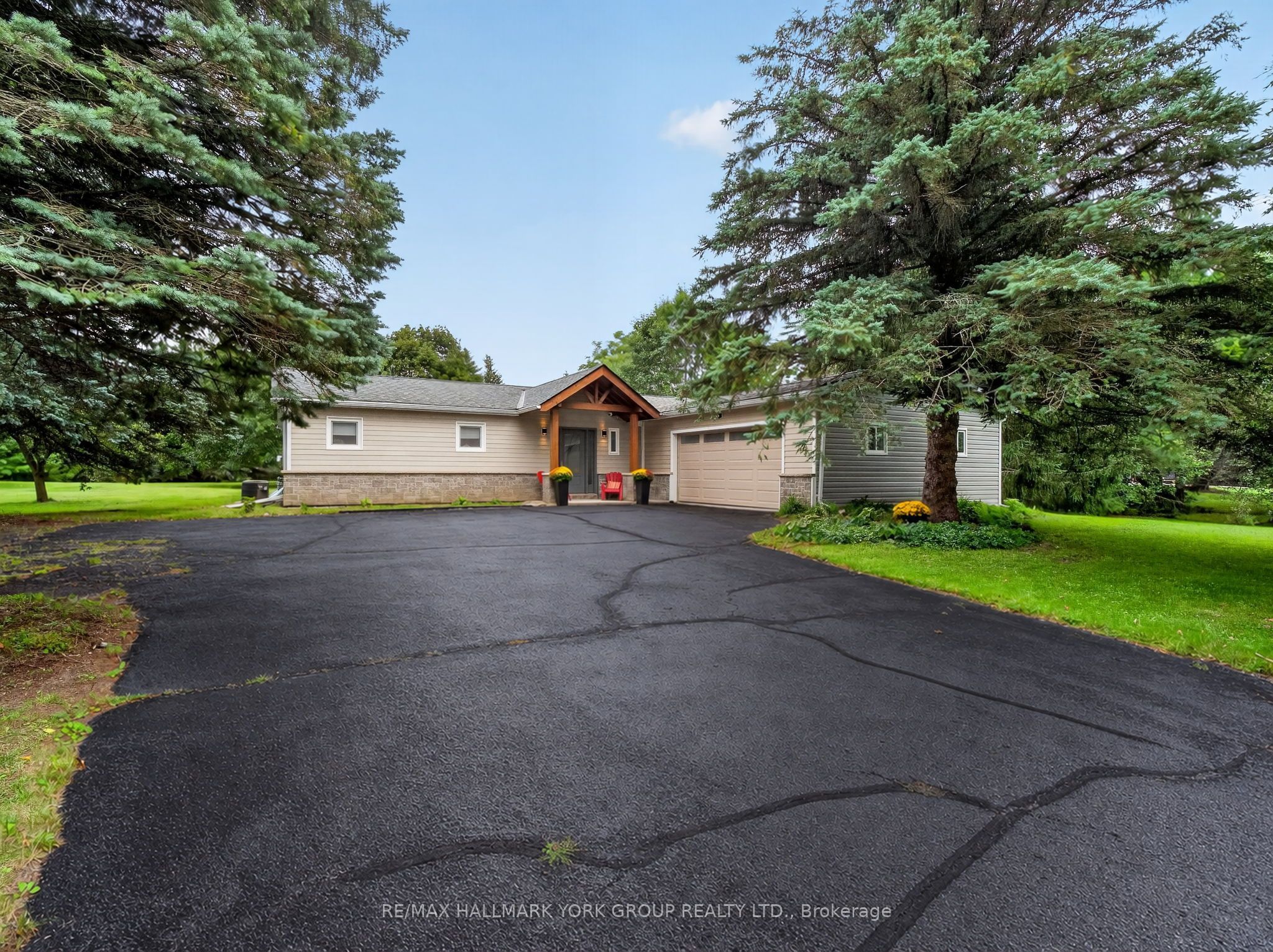 21 Birchview Drive Property Photo 4
