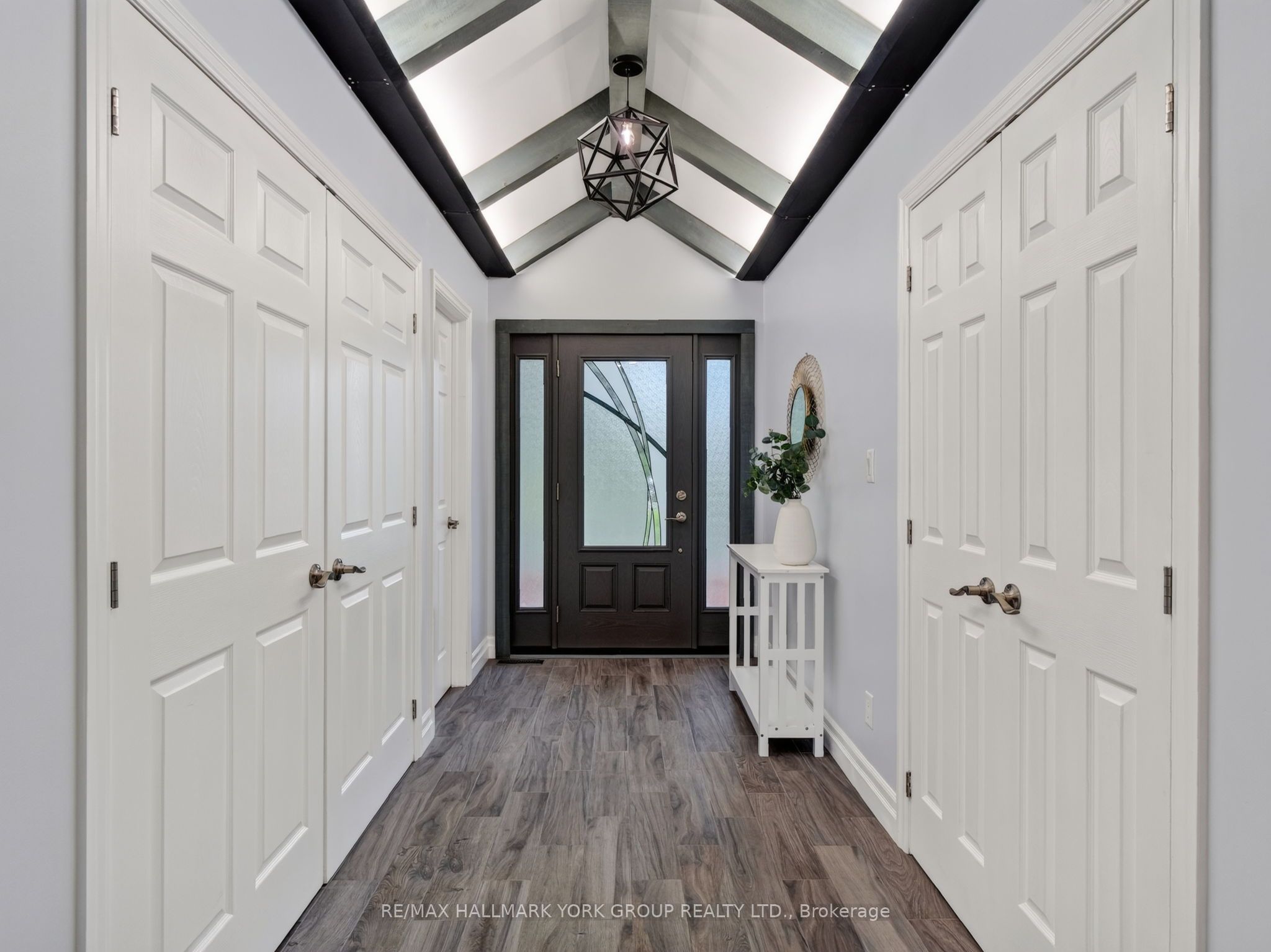 21 Birchview Drive Property Photo 6