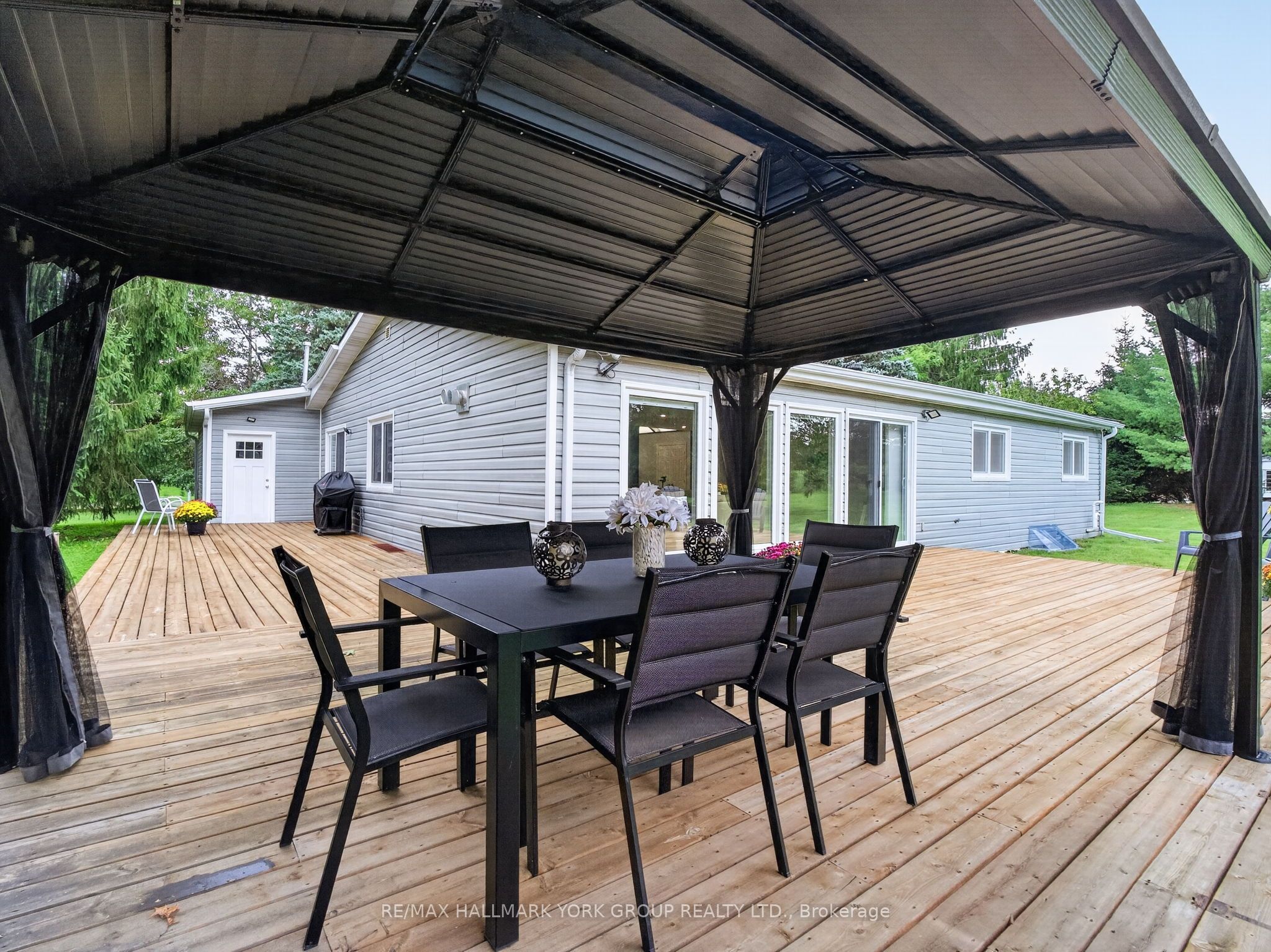 21 Birchview Drive Property Photo 15