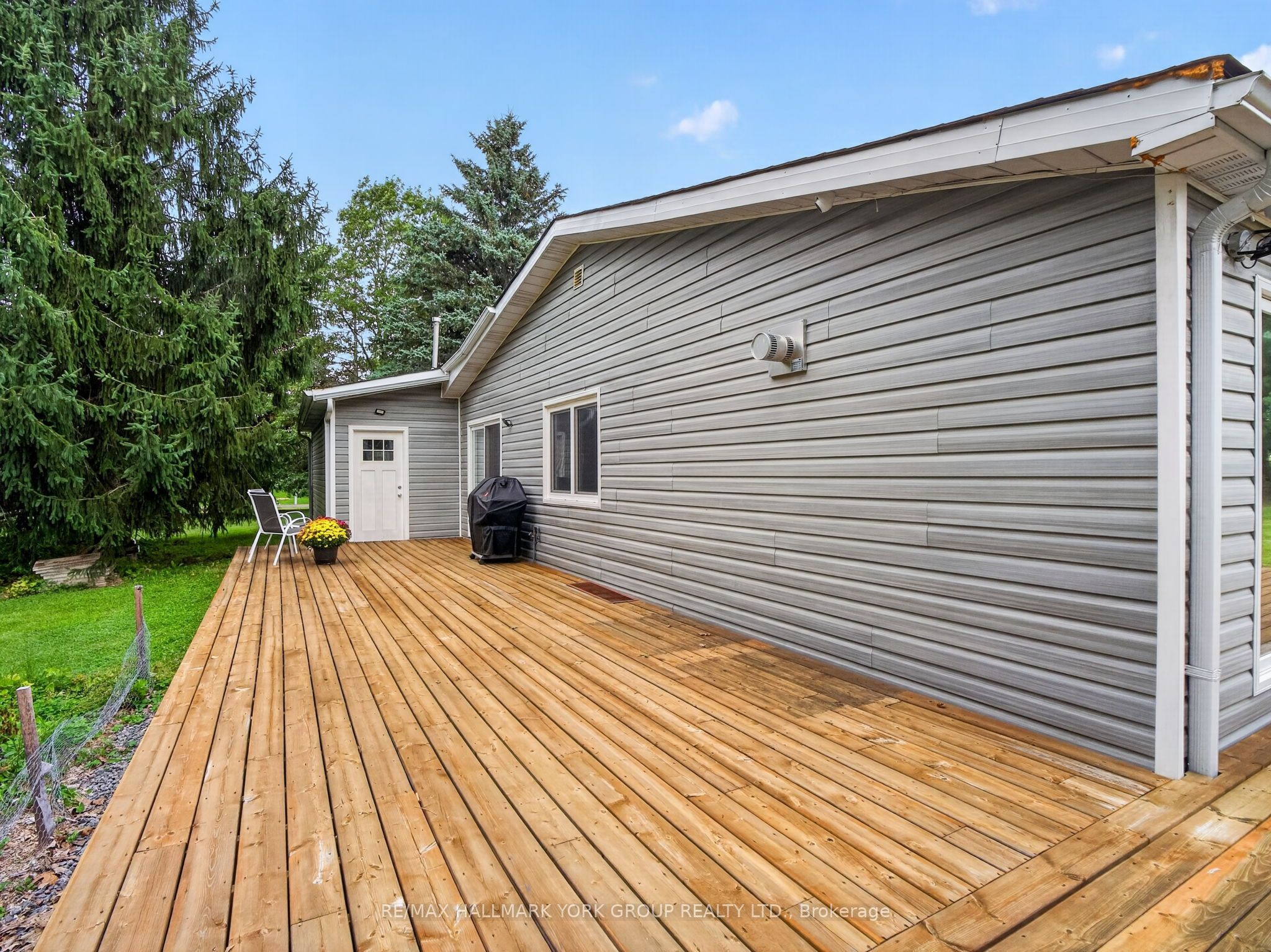 21 Birchview Drive Property Photo 25