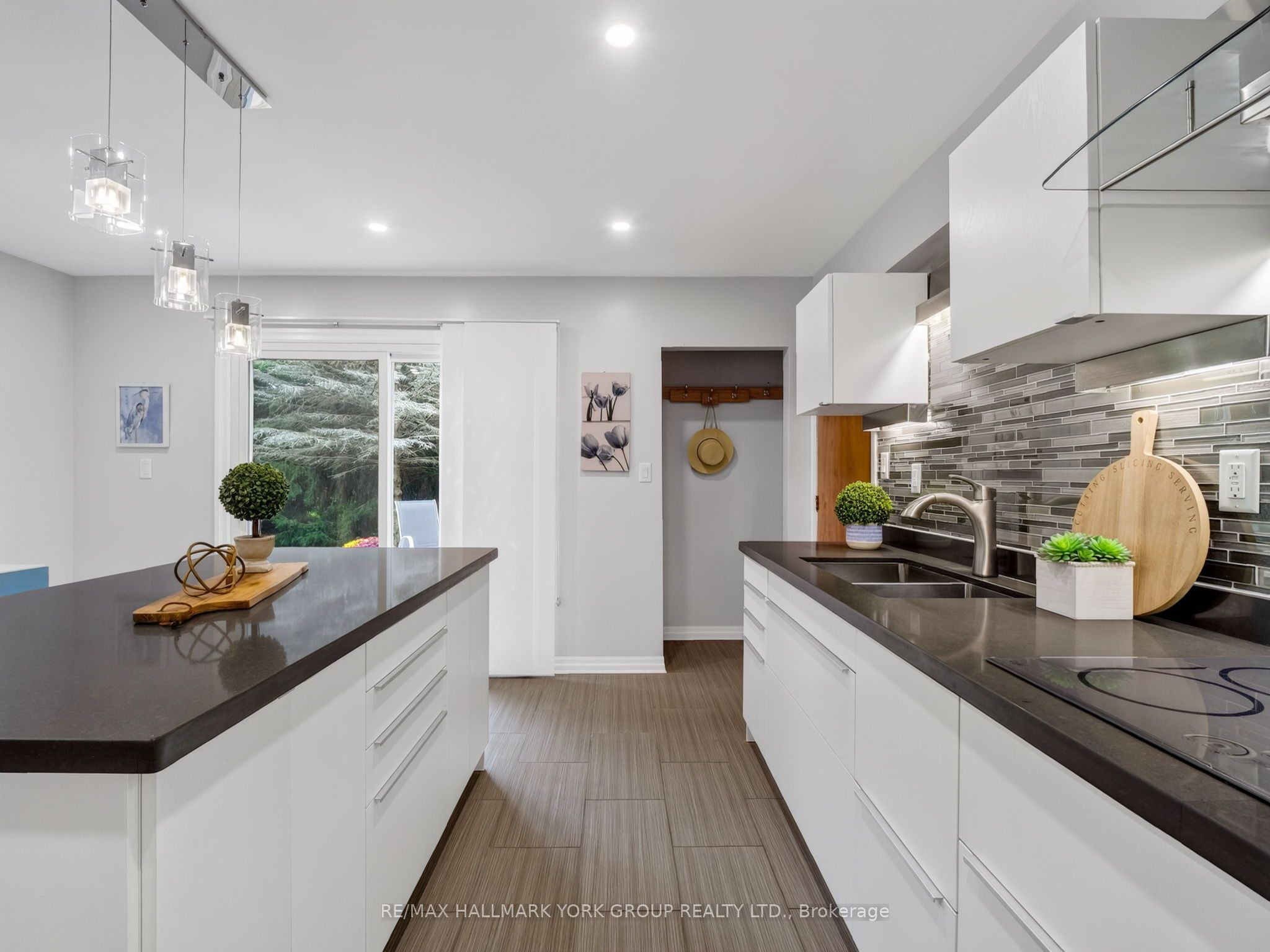 21 Birchview Drive Property Photo 29