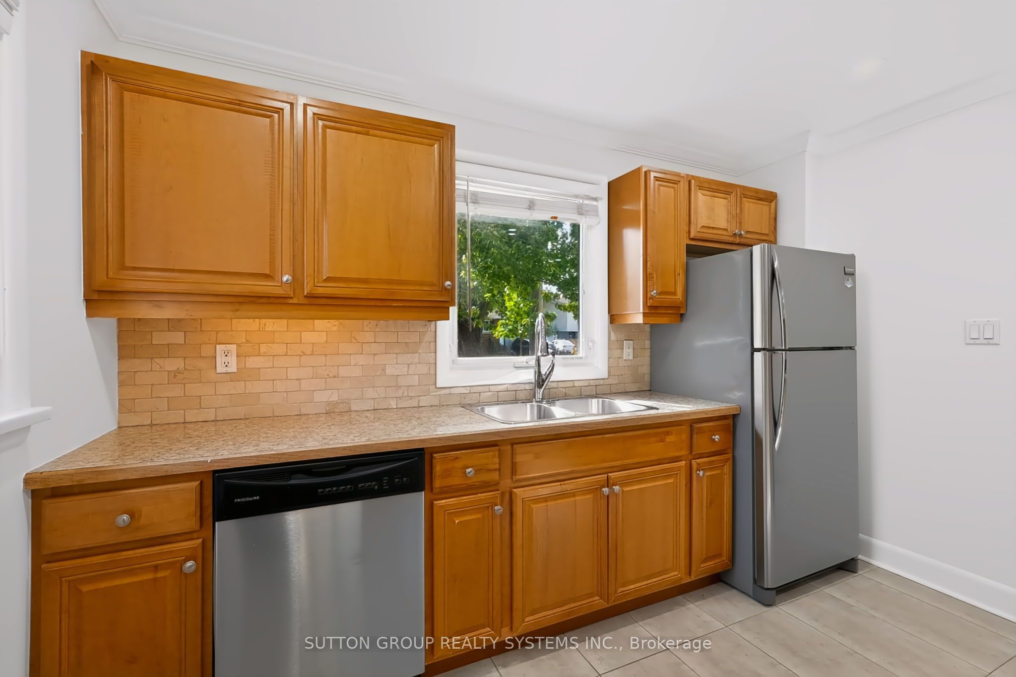 94 Harold Street Property Photo 7