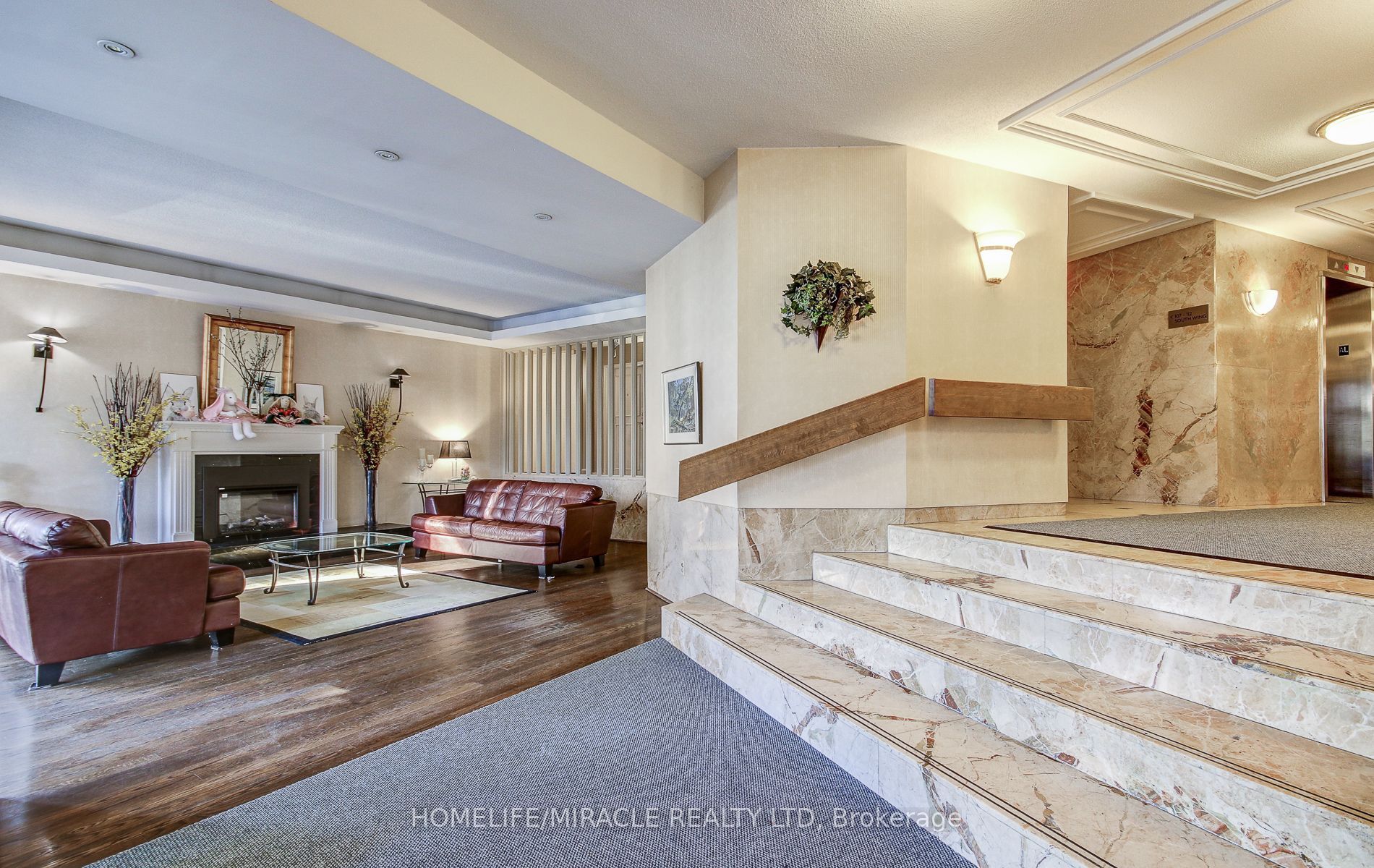 1333 Bloor Street 504 Property Photo 2