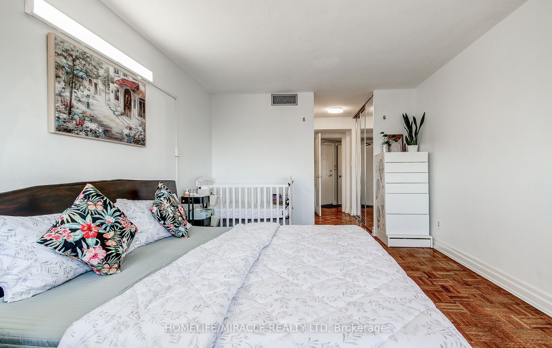 1333 Bloor Street 504 Property Photo 12