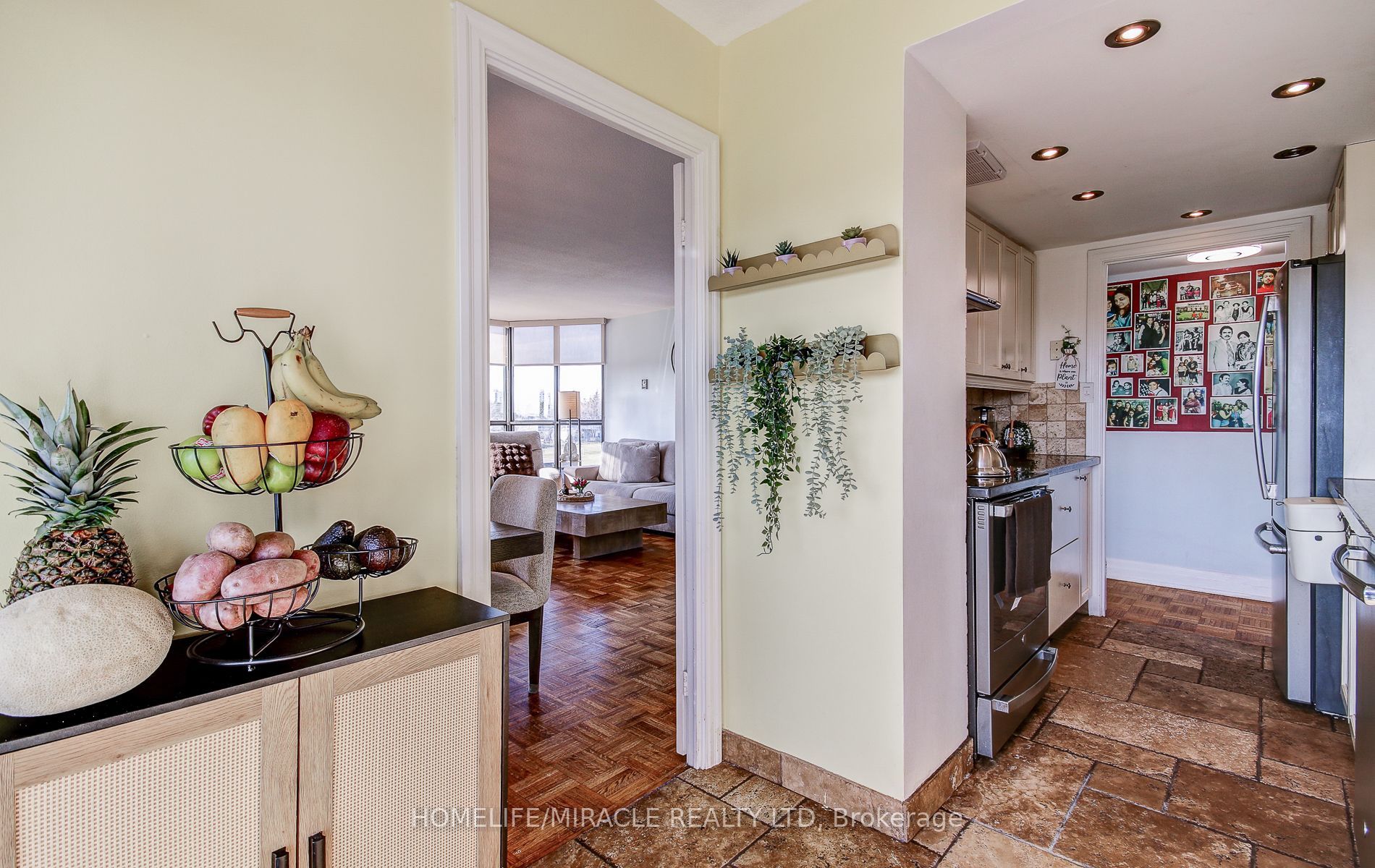 1333 Bloor Street 504 Property Photo 24