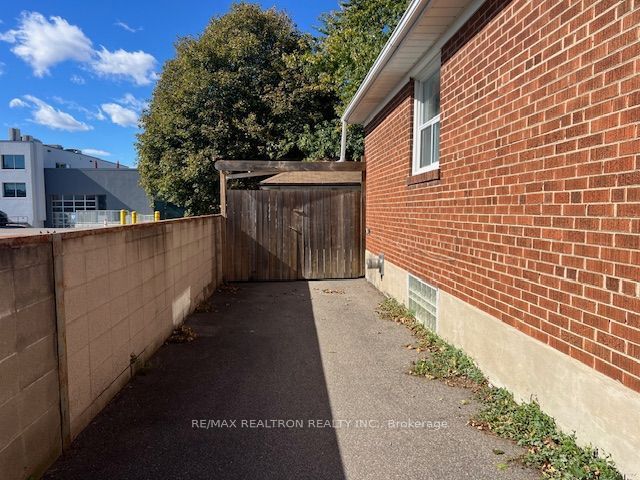 12 Paulart Drive Property Photo 20