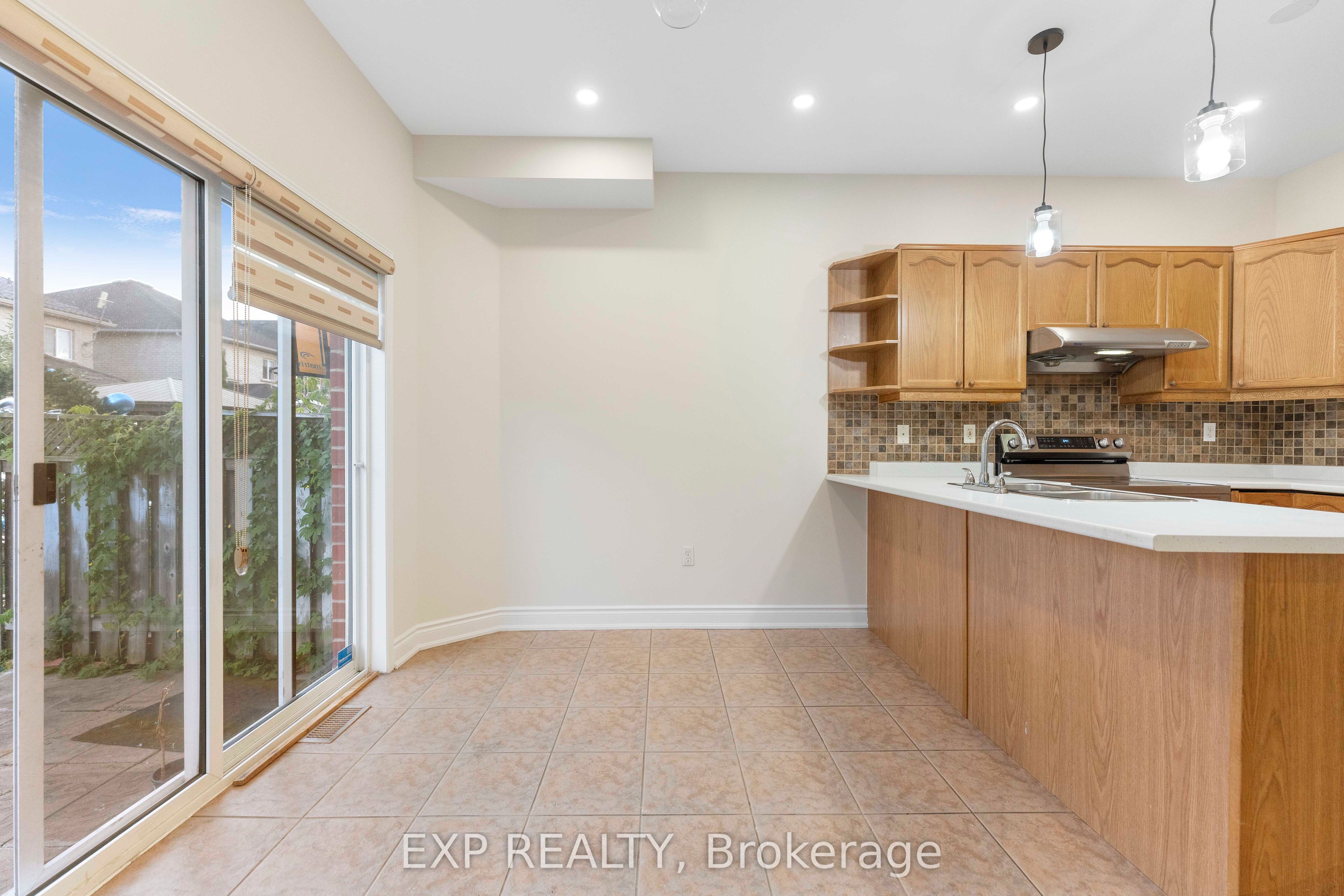 7 Overture Lane Property Photo 15