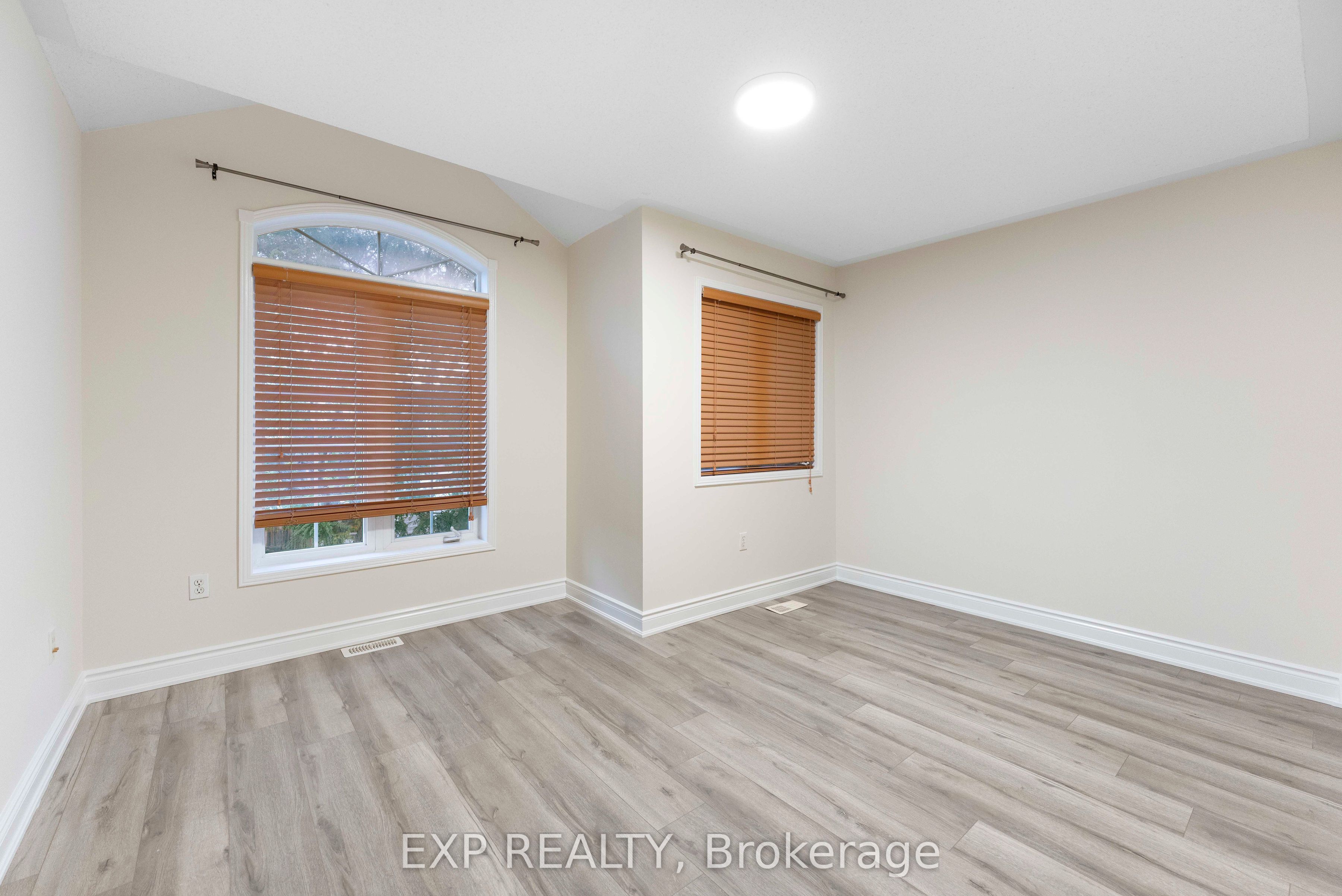 7 Overture Lane Property Photo 33