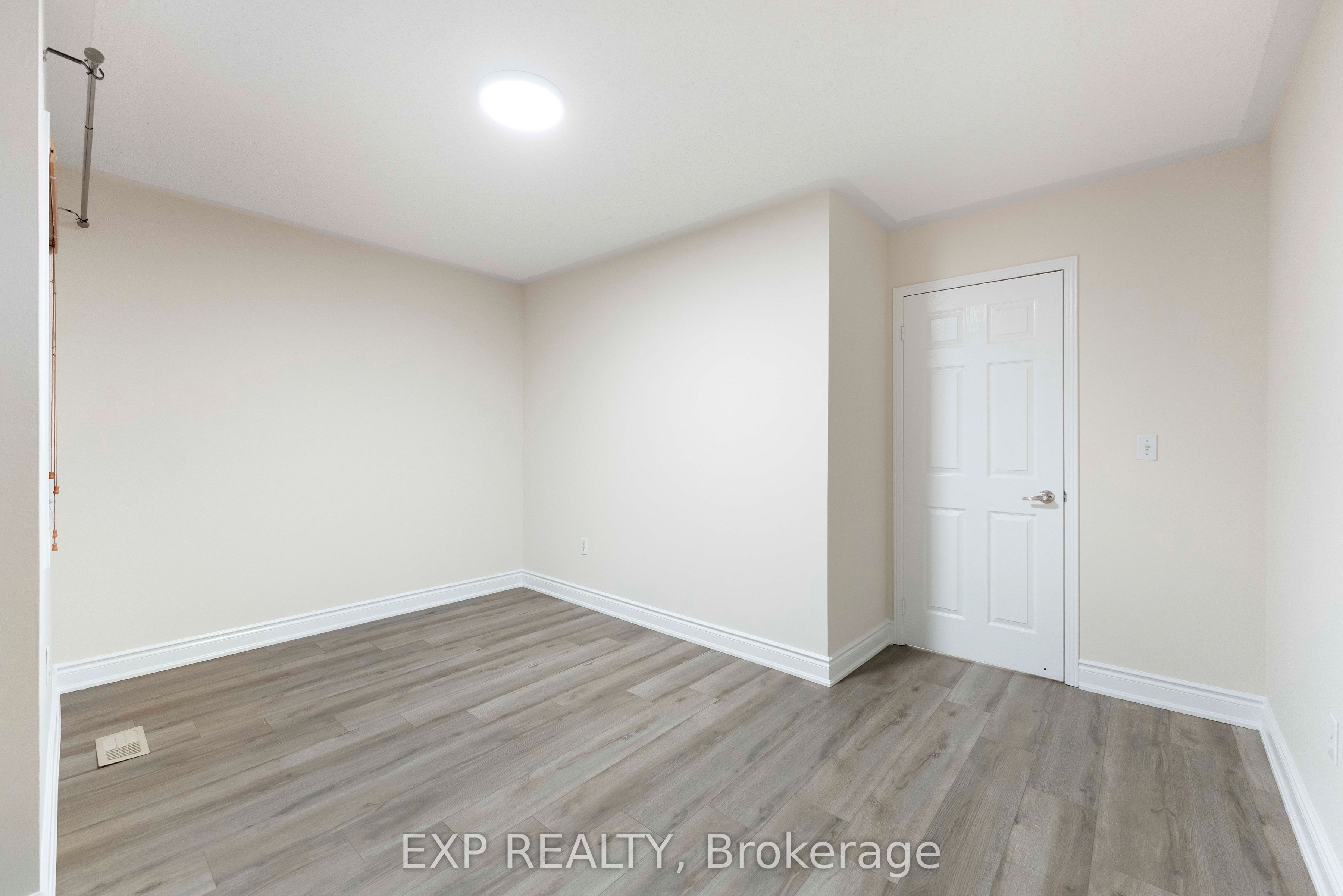 7 Overture Lane Property Photo 34