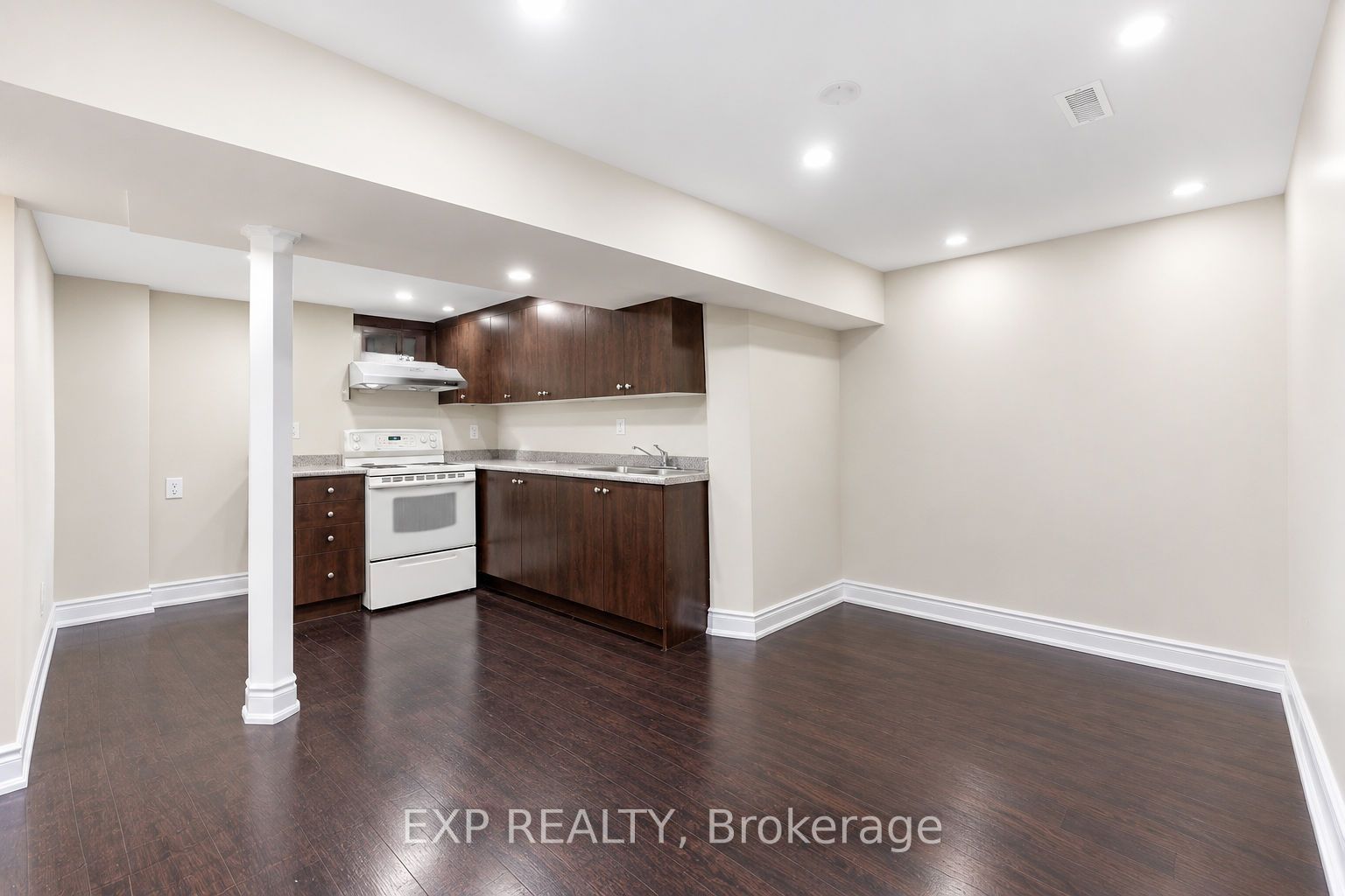 7 Overture Lane Property Photo 41