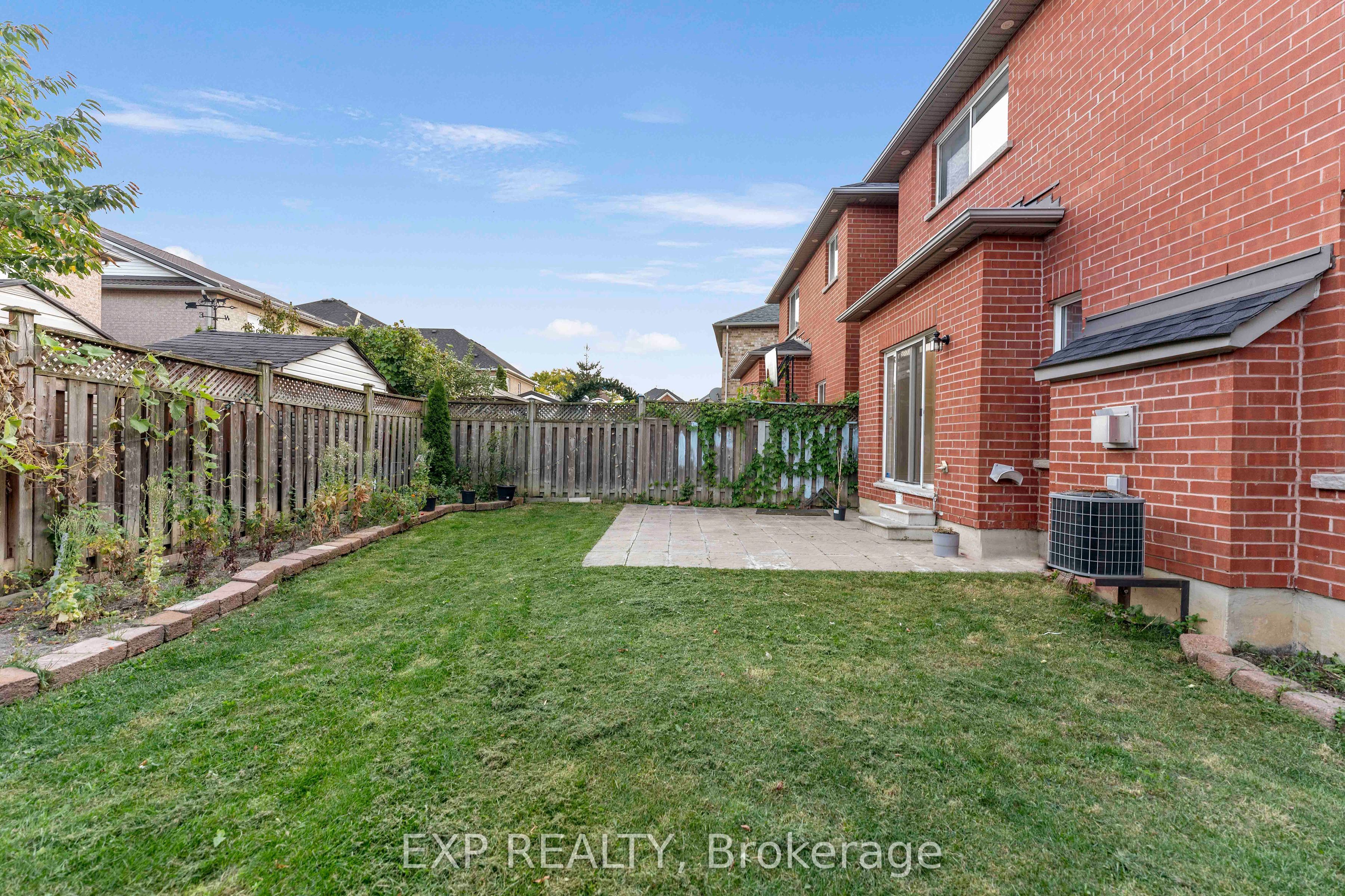 7 Overture Lane Property Photo 44