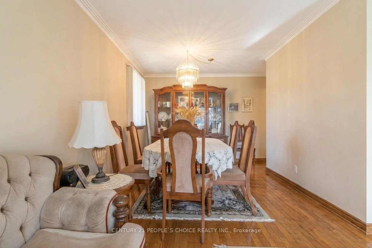 228 Jeffcoat Drive Property Photo 8