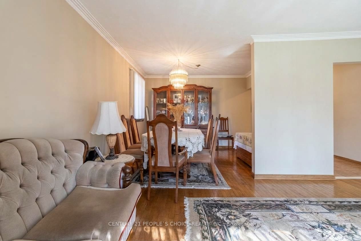 228 Jeffcoat Drive Property Photo 10