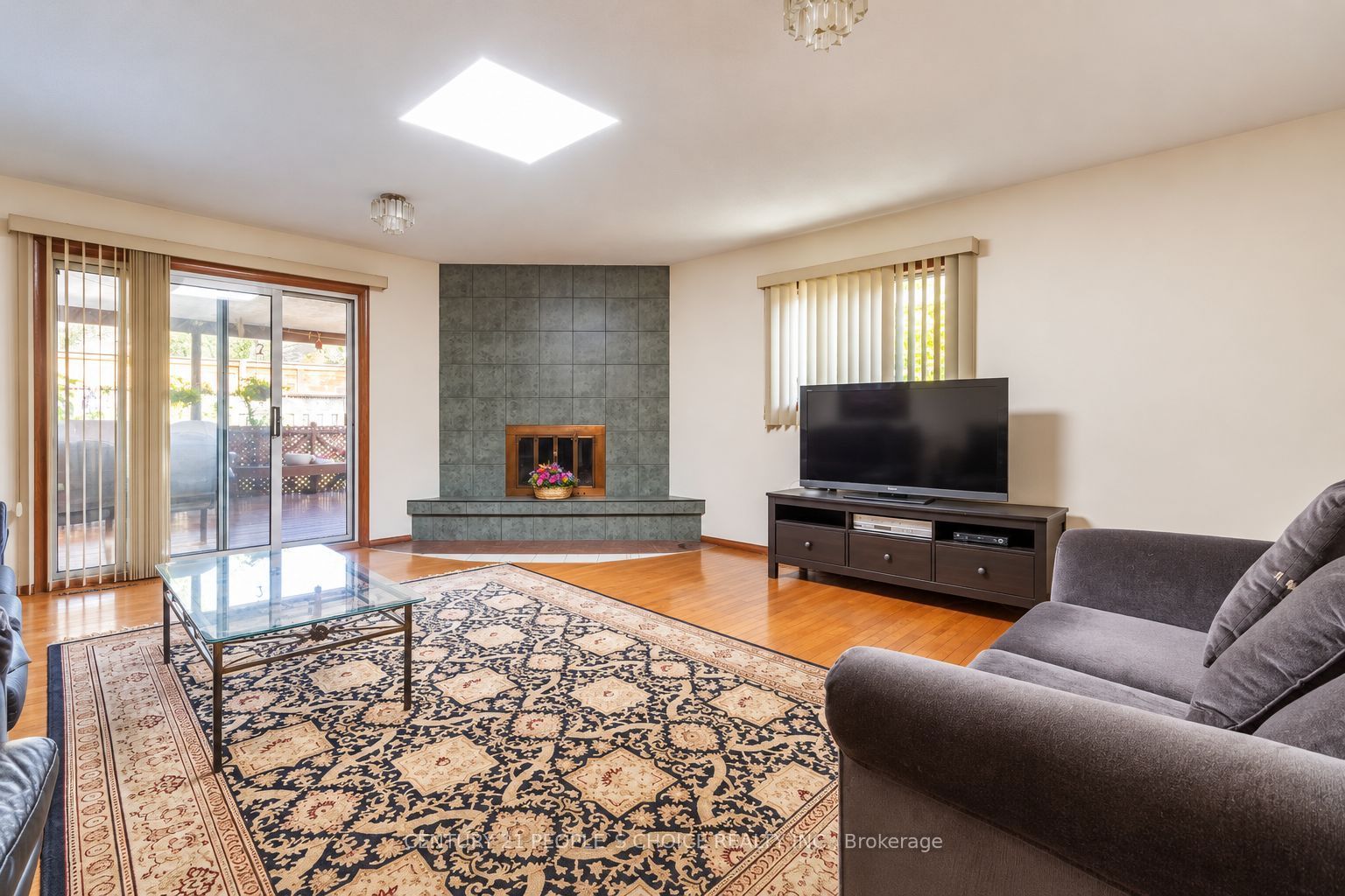 228 Jeffcoat Drive Property Photo 20