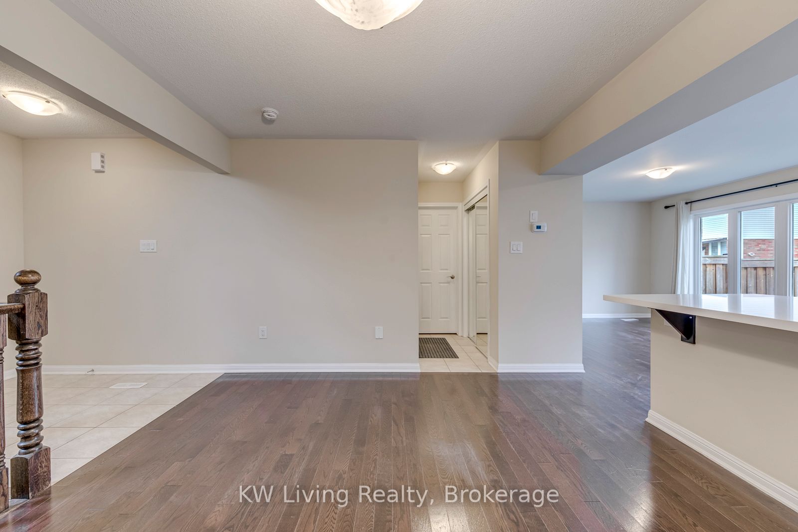 348 Chuchmach Close Property Photo 10