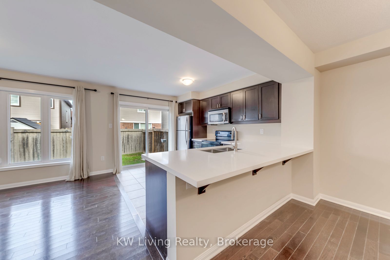 348 Chuchmach Close Property Photo 12